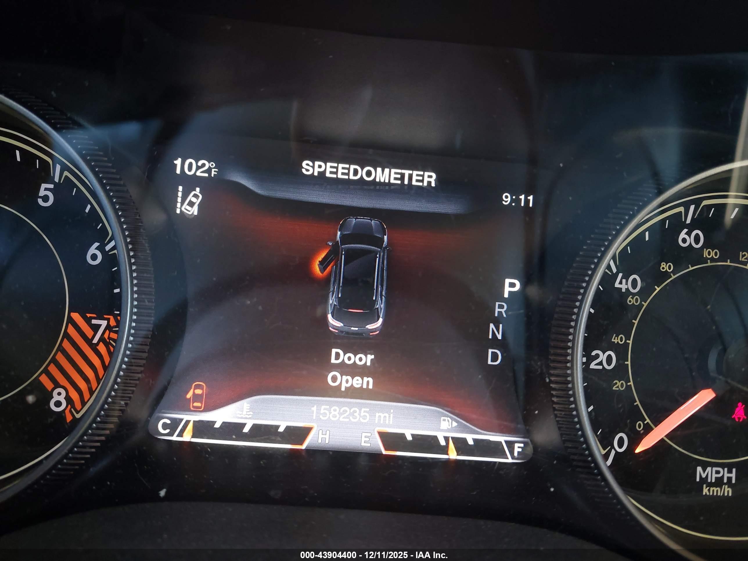 JEEP CHEROKEE image 7