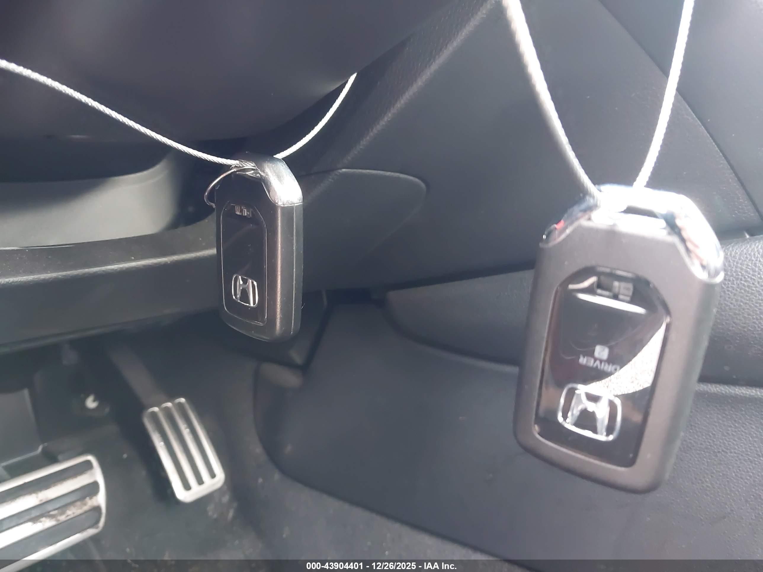 HONDA ACCORD image 11