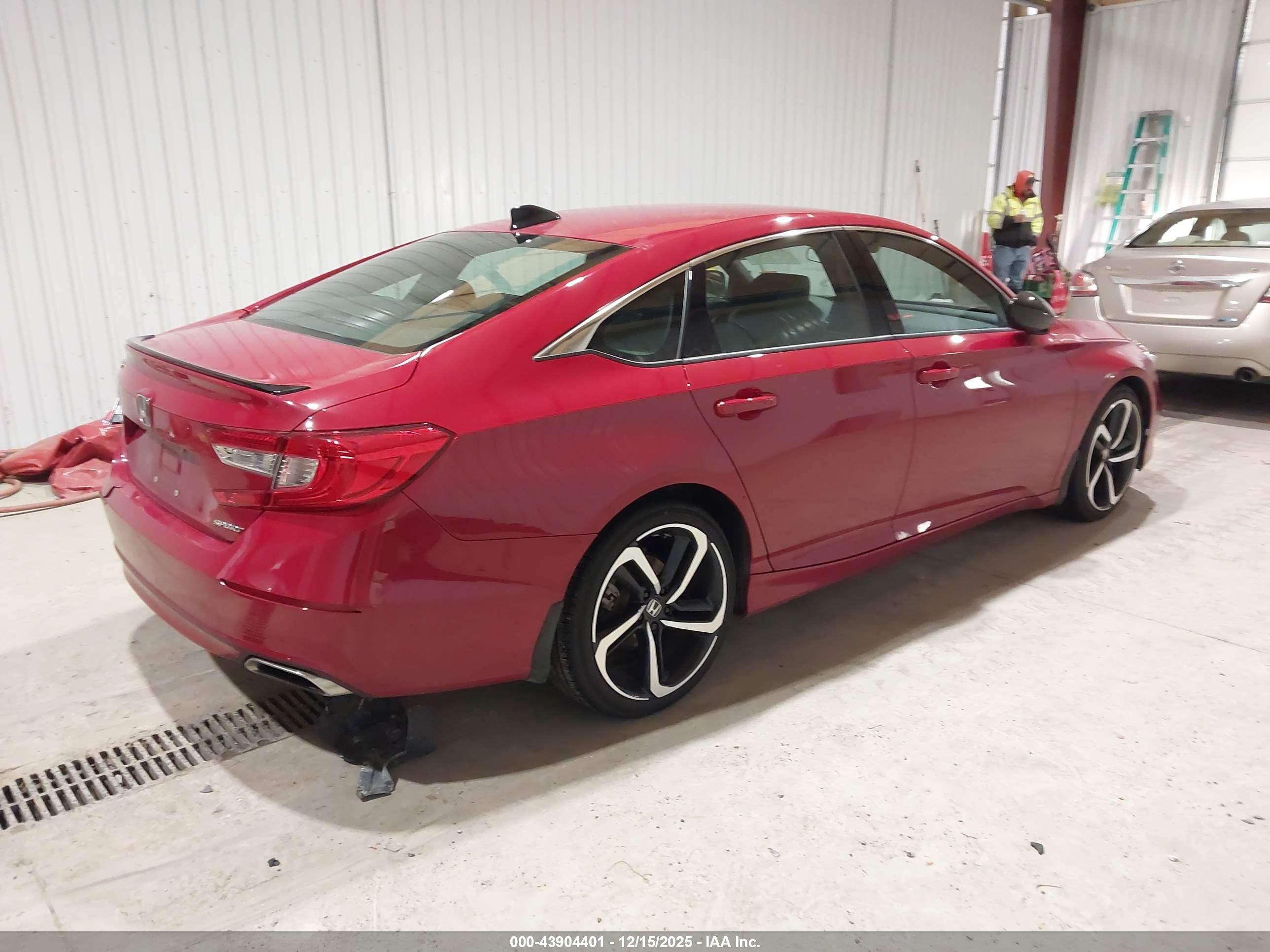 HONDA ACCORD image 4