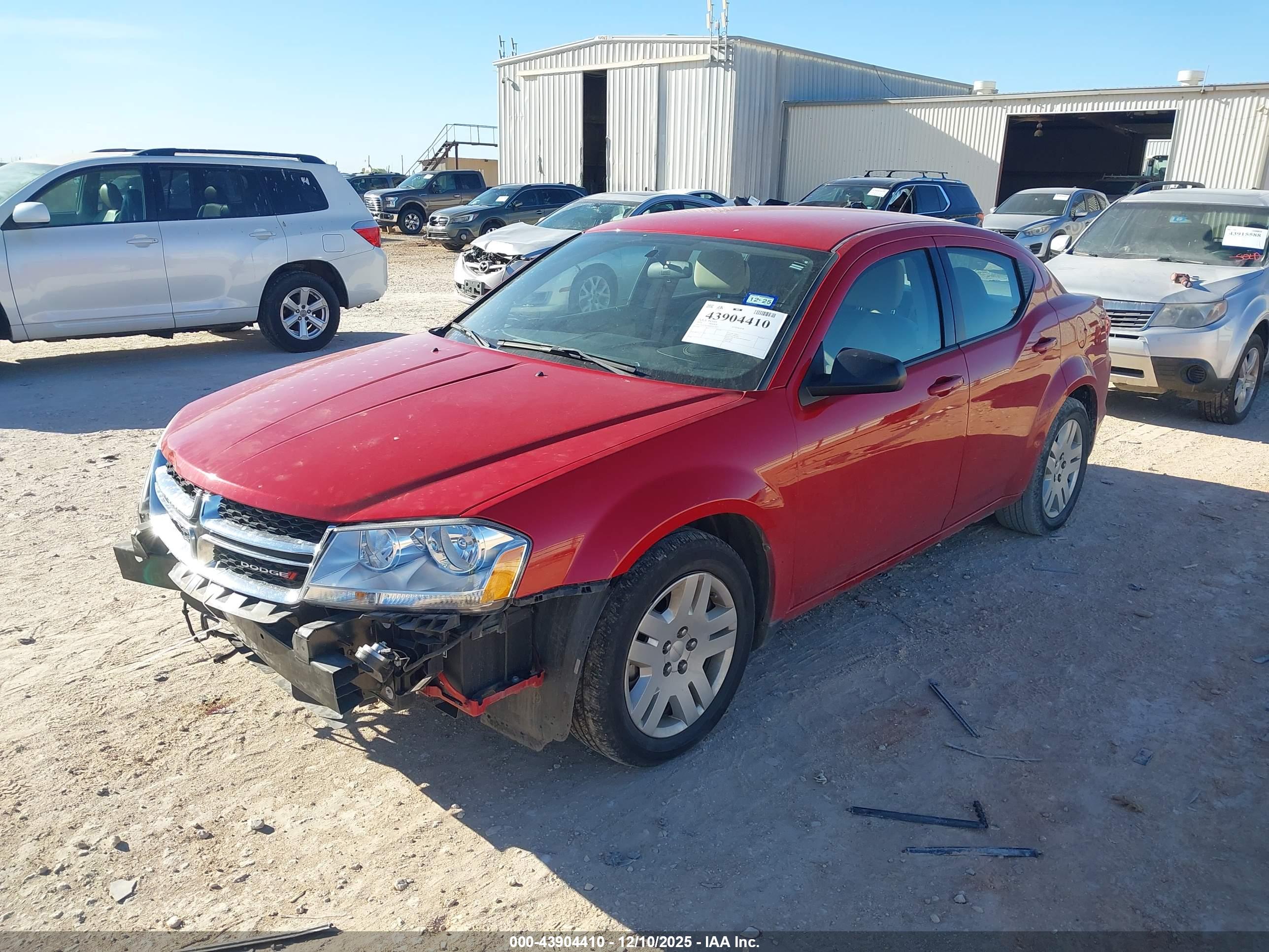 DODGE AVENGER image 2