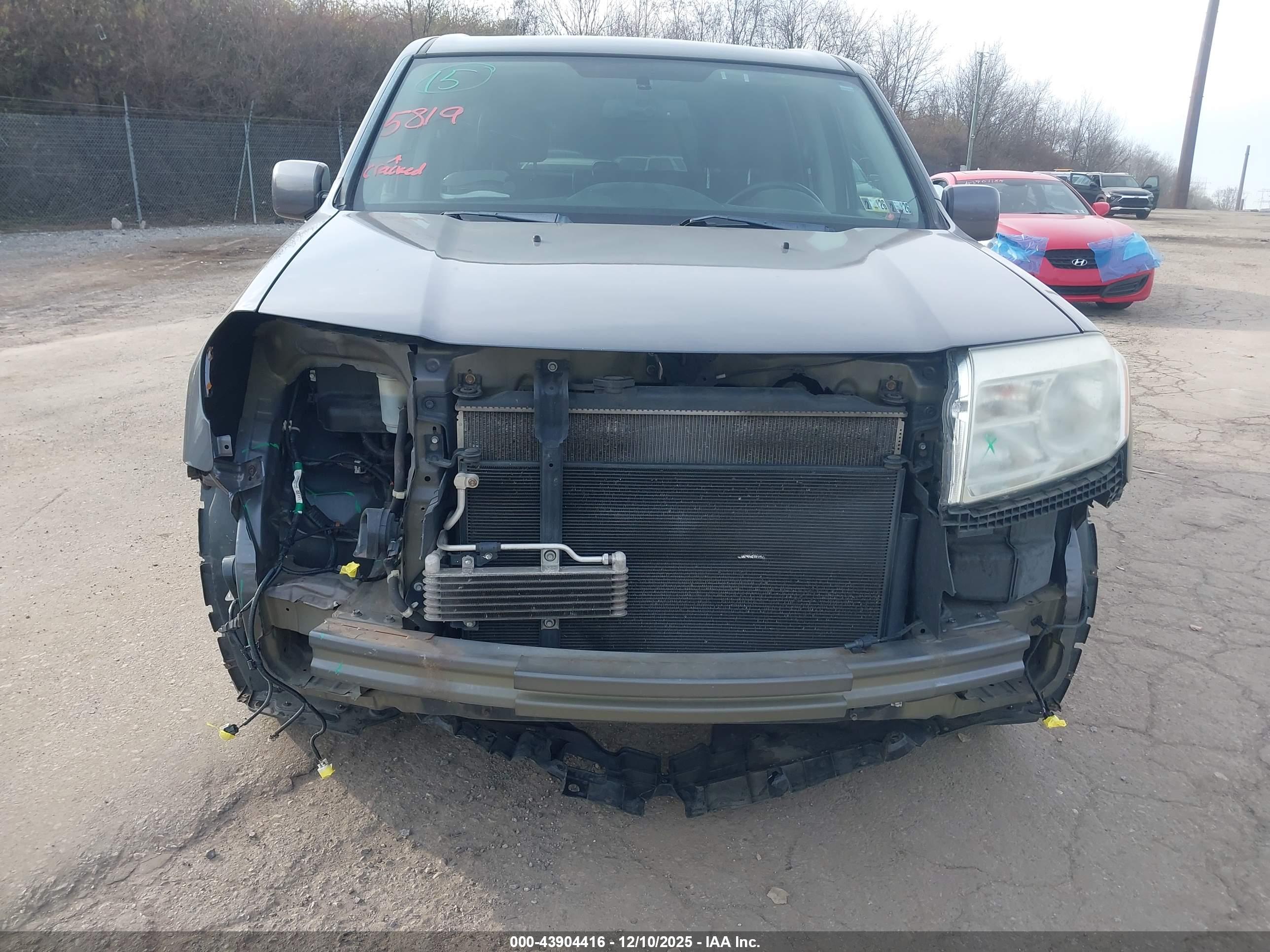 HONDA PILOT image 6