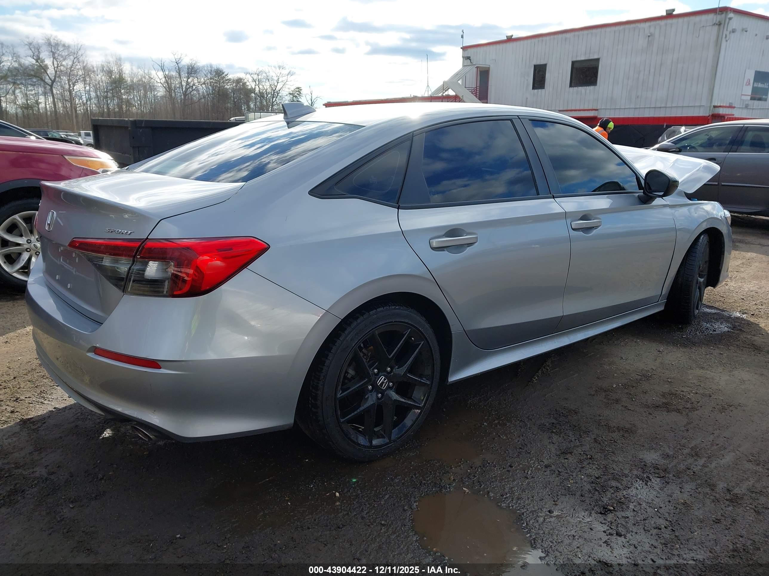 HONDA CIVIC image 4