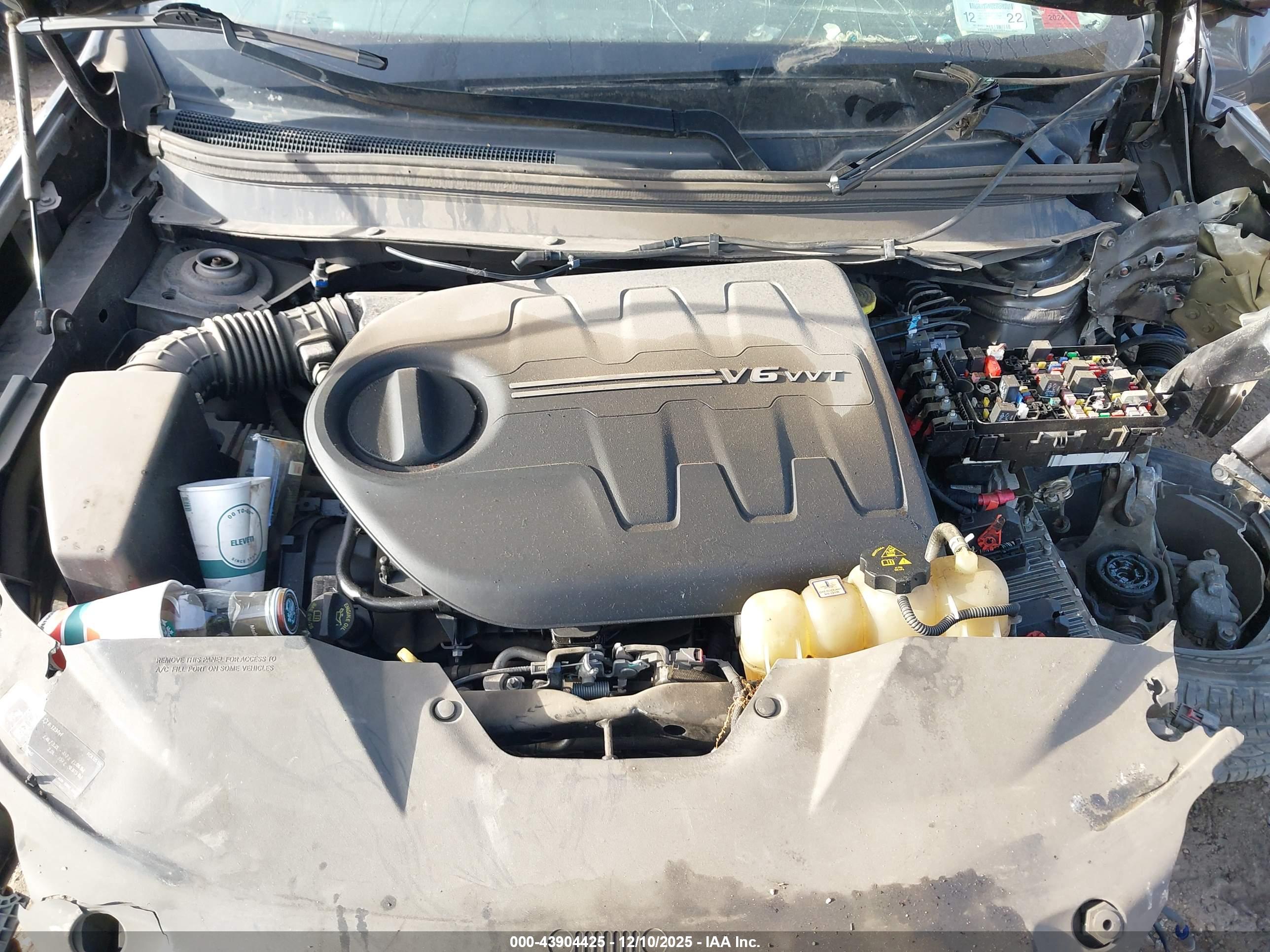 JEEP CHEROKEE image 10