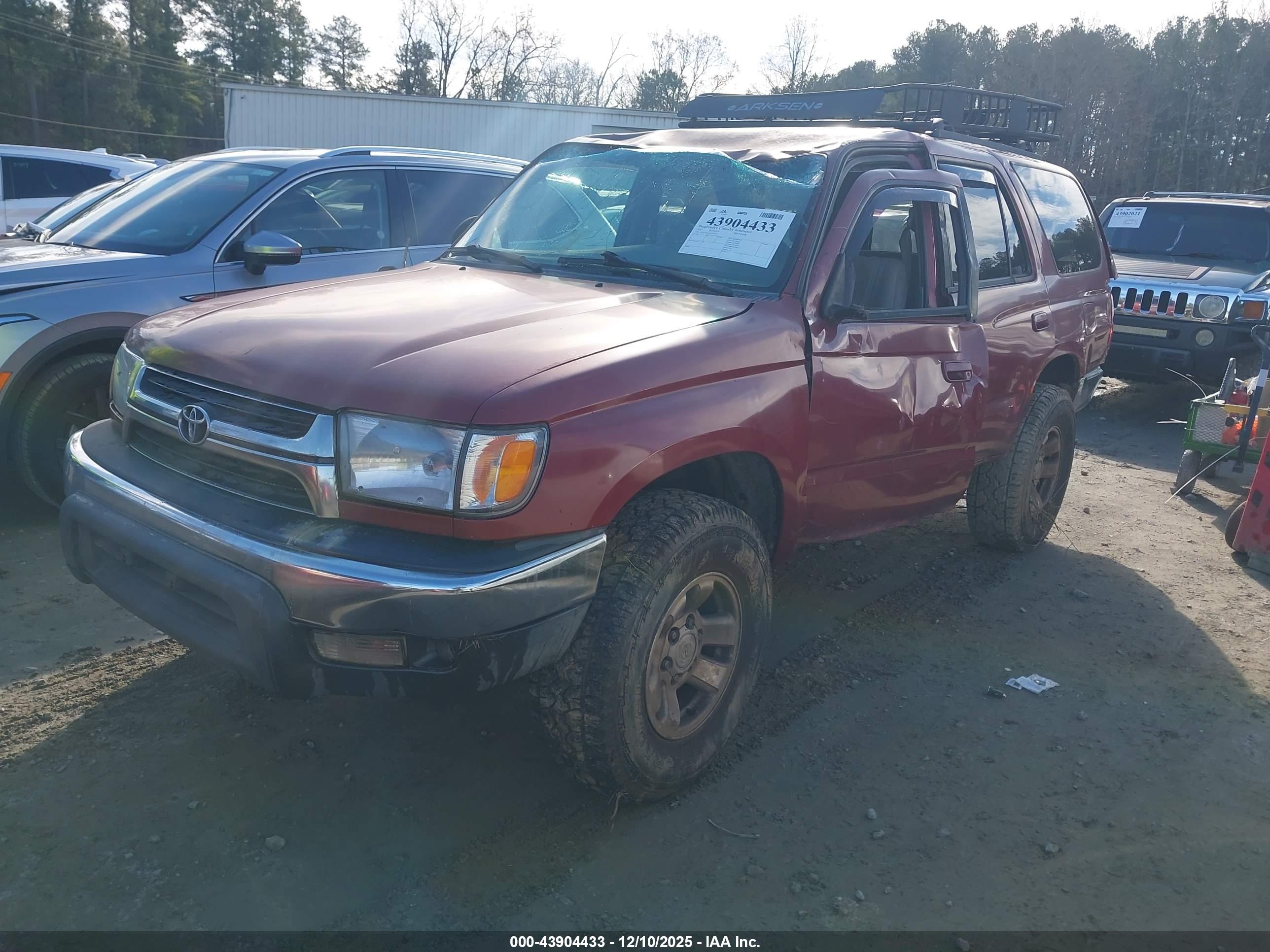 TOYOTA 4RUNNER image 2
