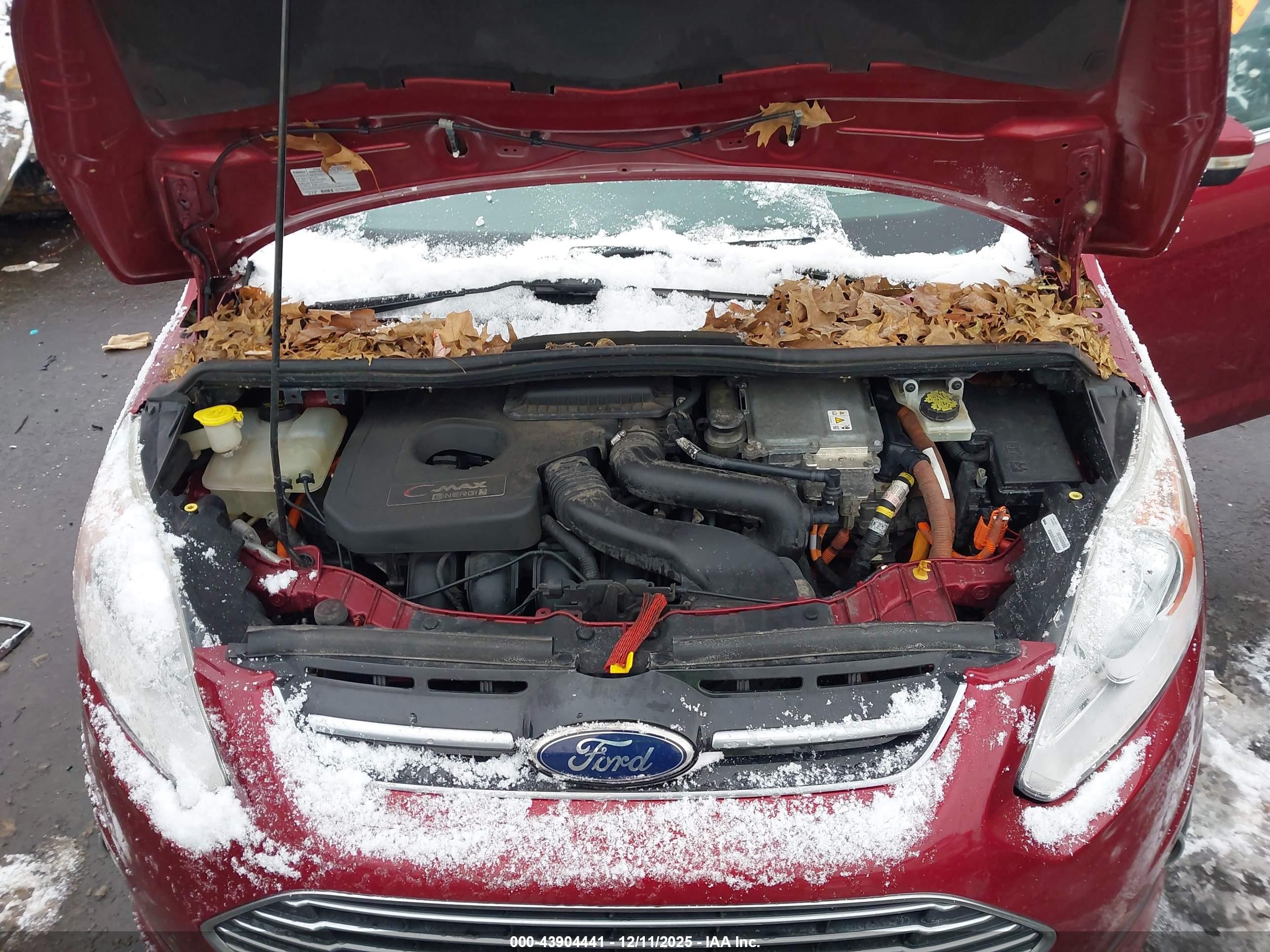 FORD C-MAX image 10