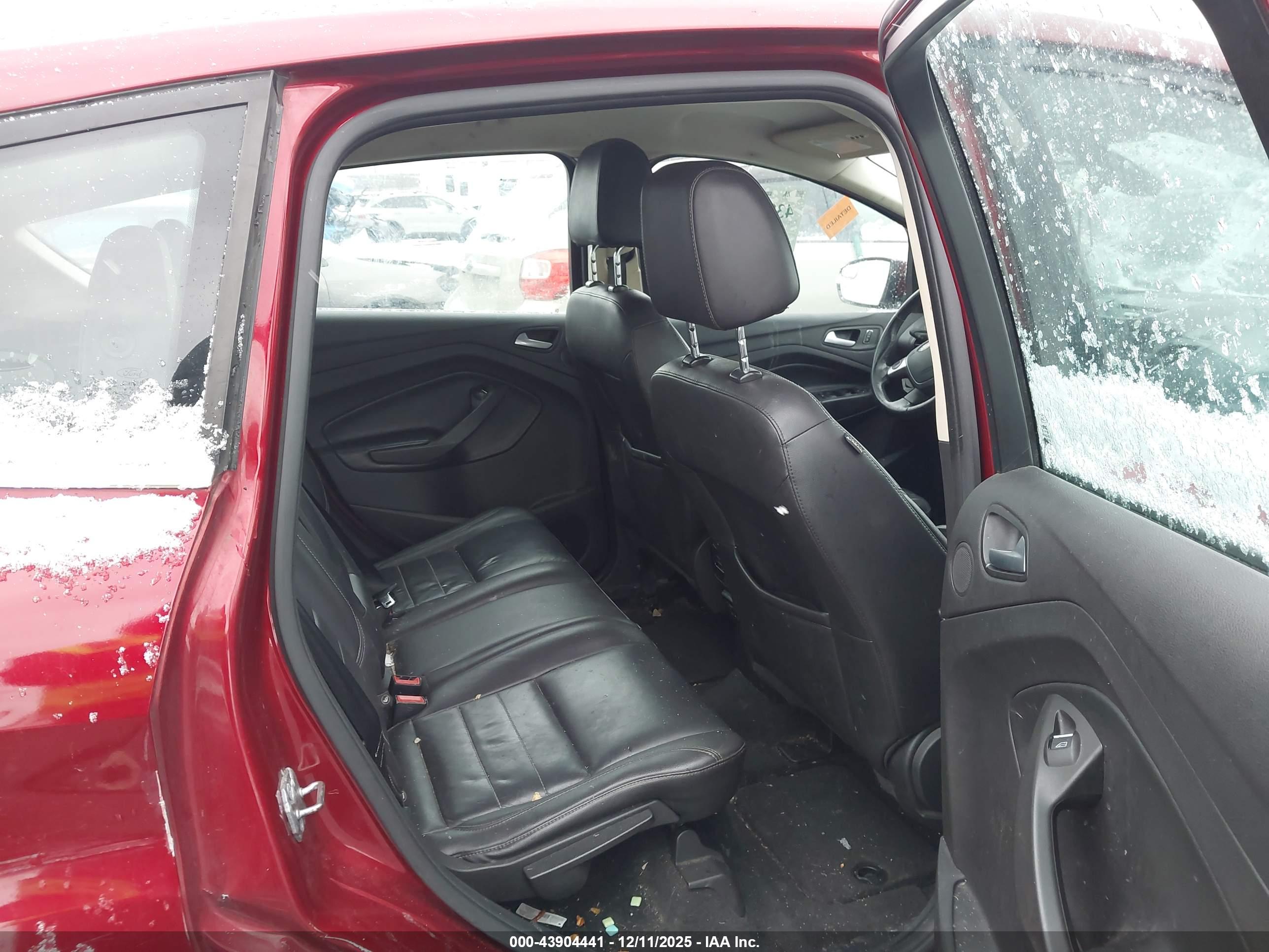 FORD C-MAX image 8