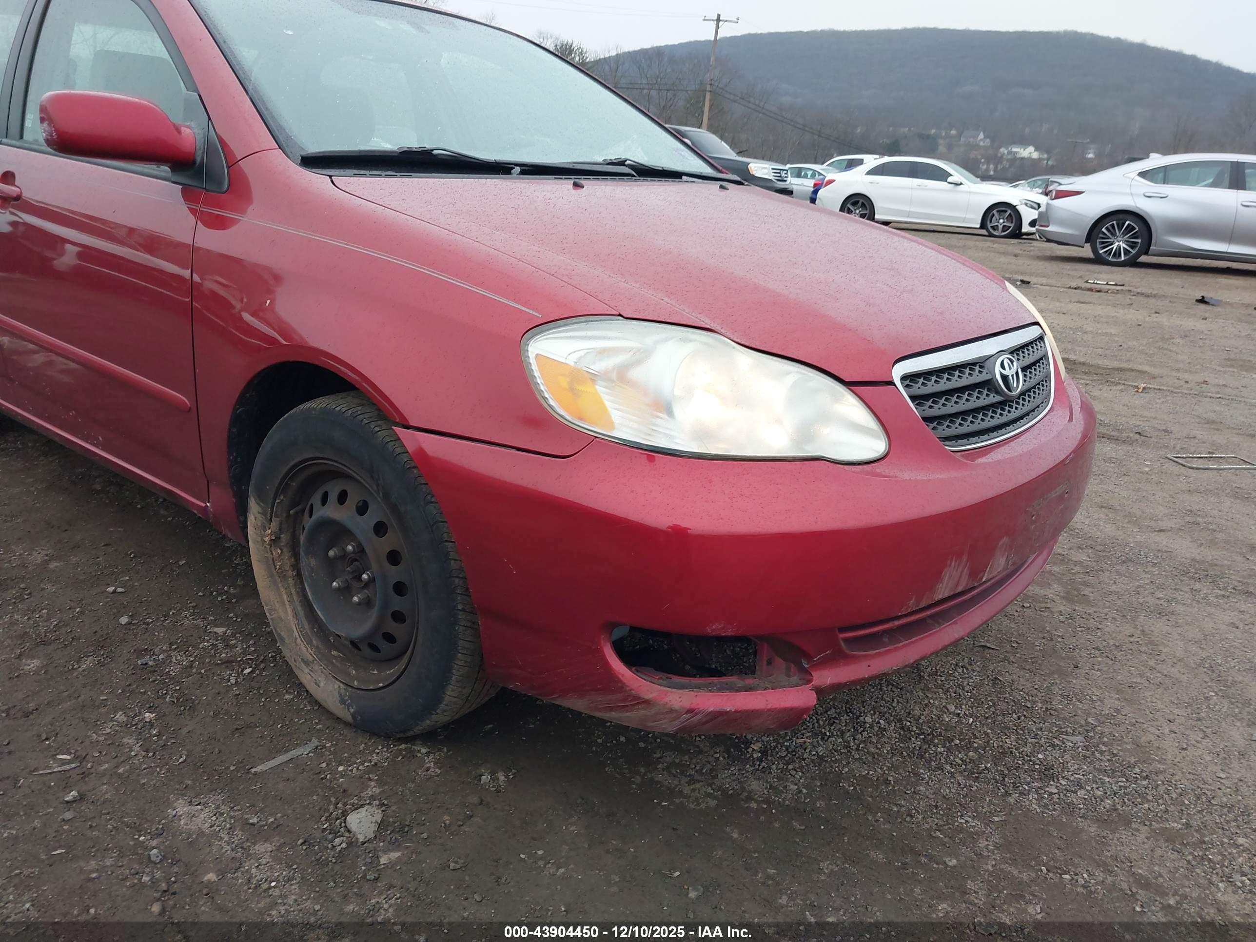 TOYOTA COROLLA image 6