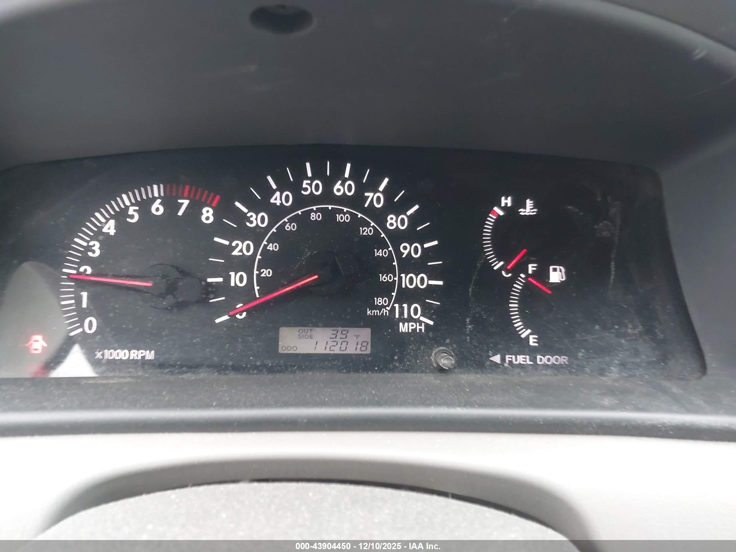 TOYOTA COROLLA image 7