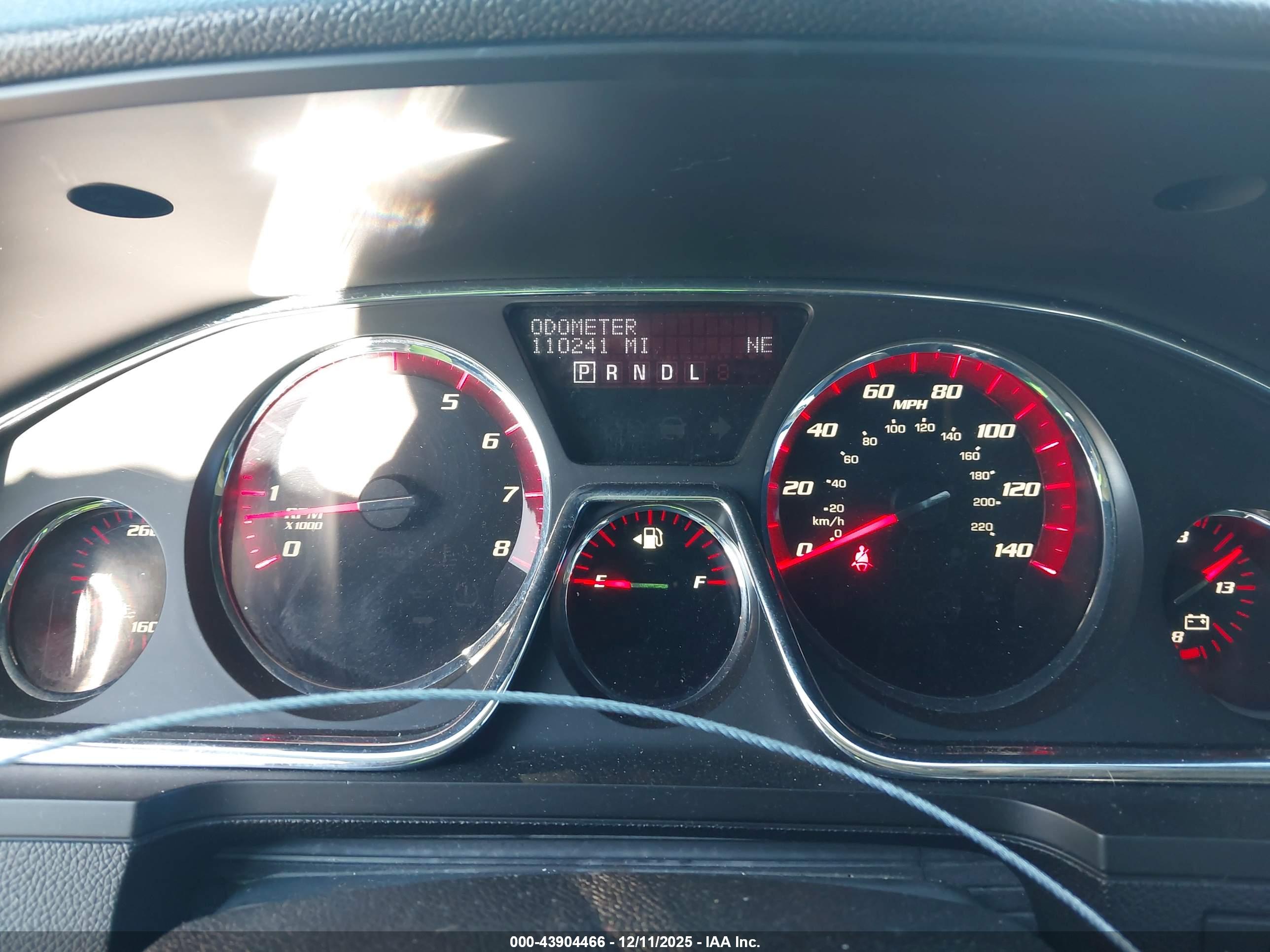 GMC ACADIA image 7