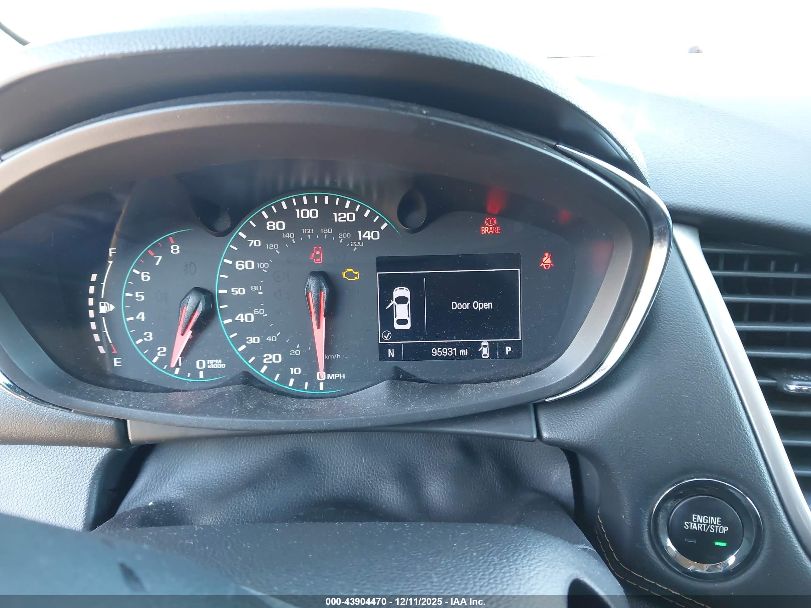 CHEVROLET TRAX image 7