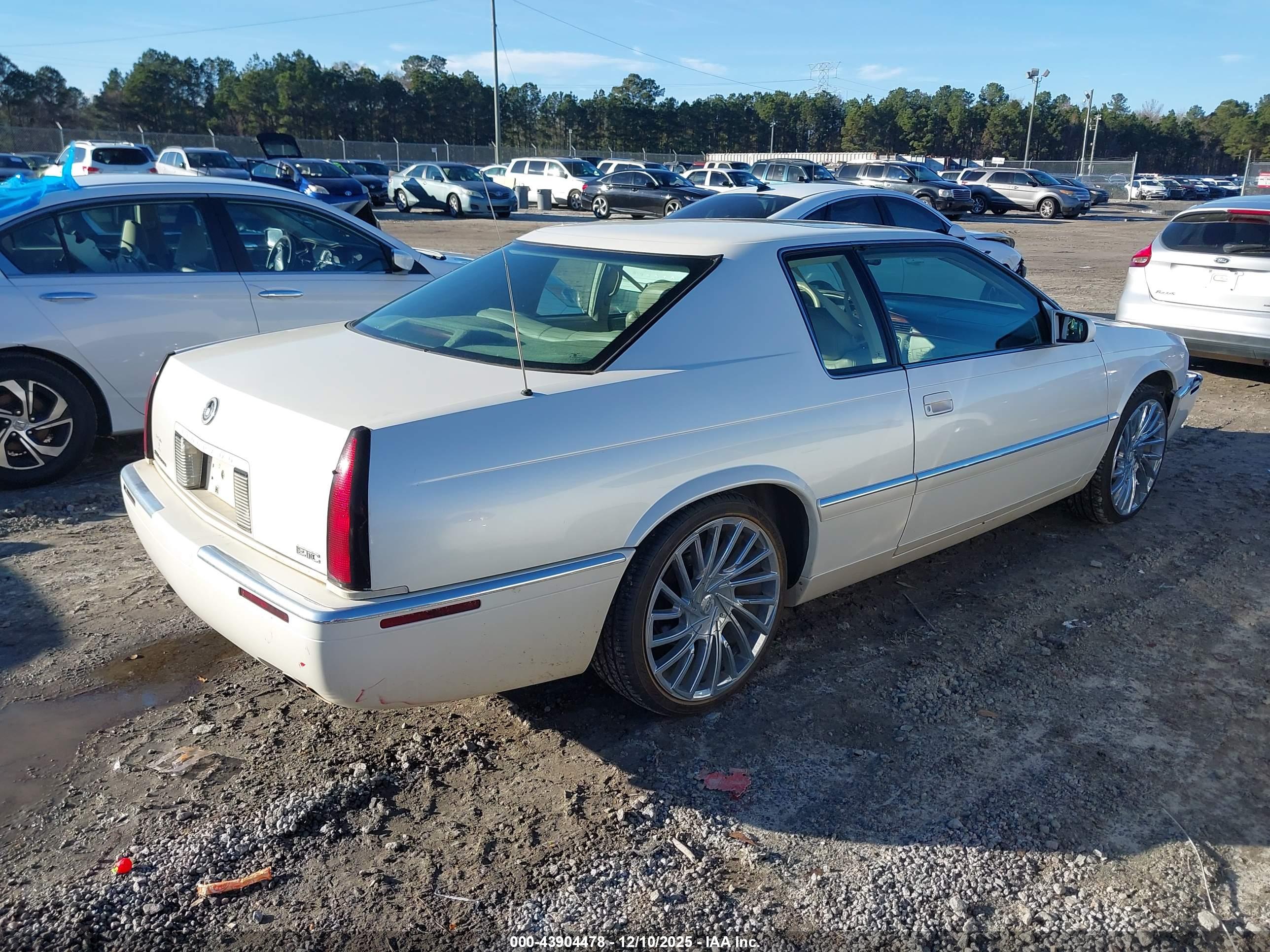 CADILLAC ELDORADO image 4