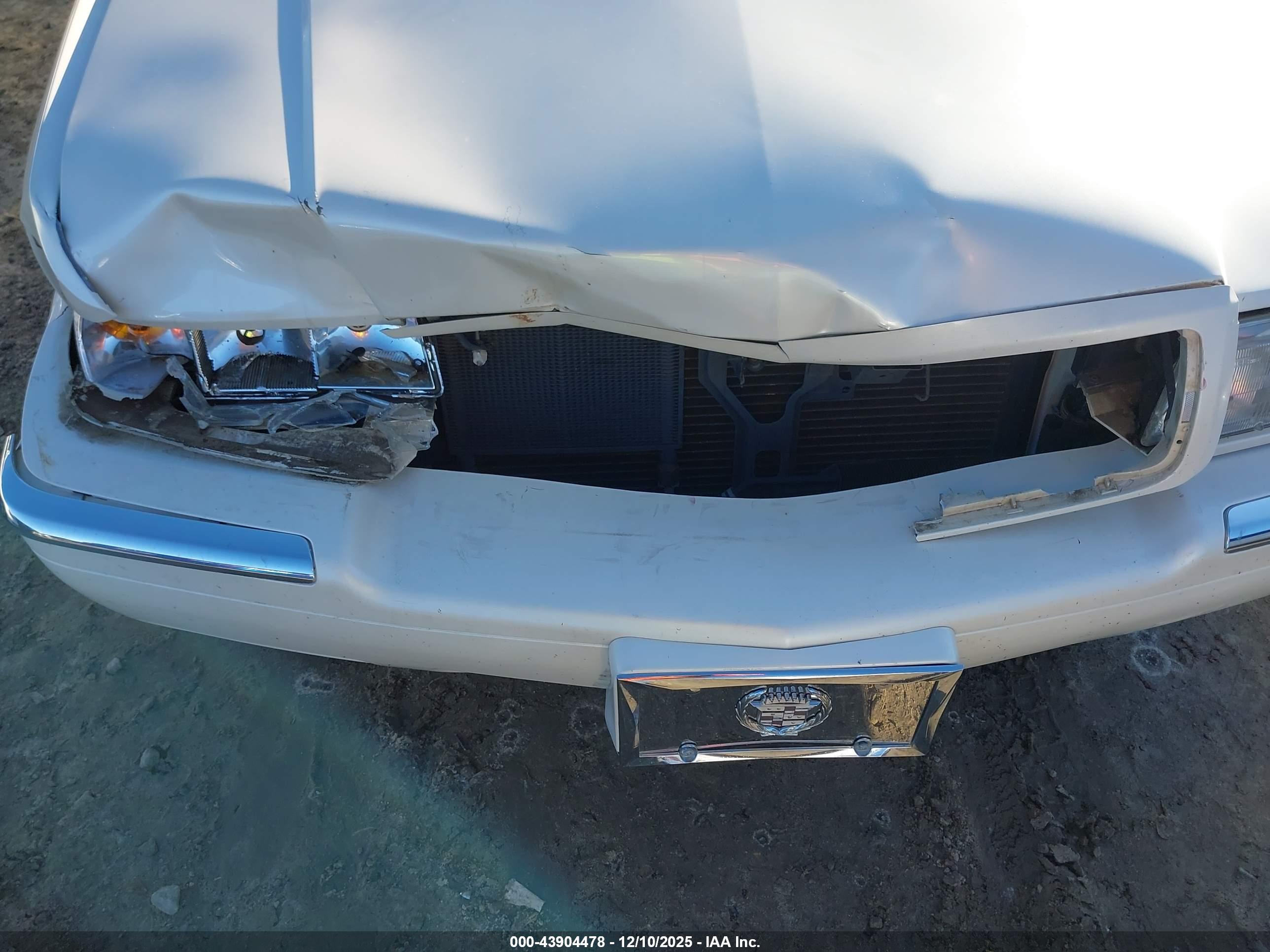 CADILLAC ELDORADO image 6