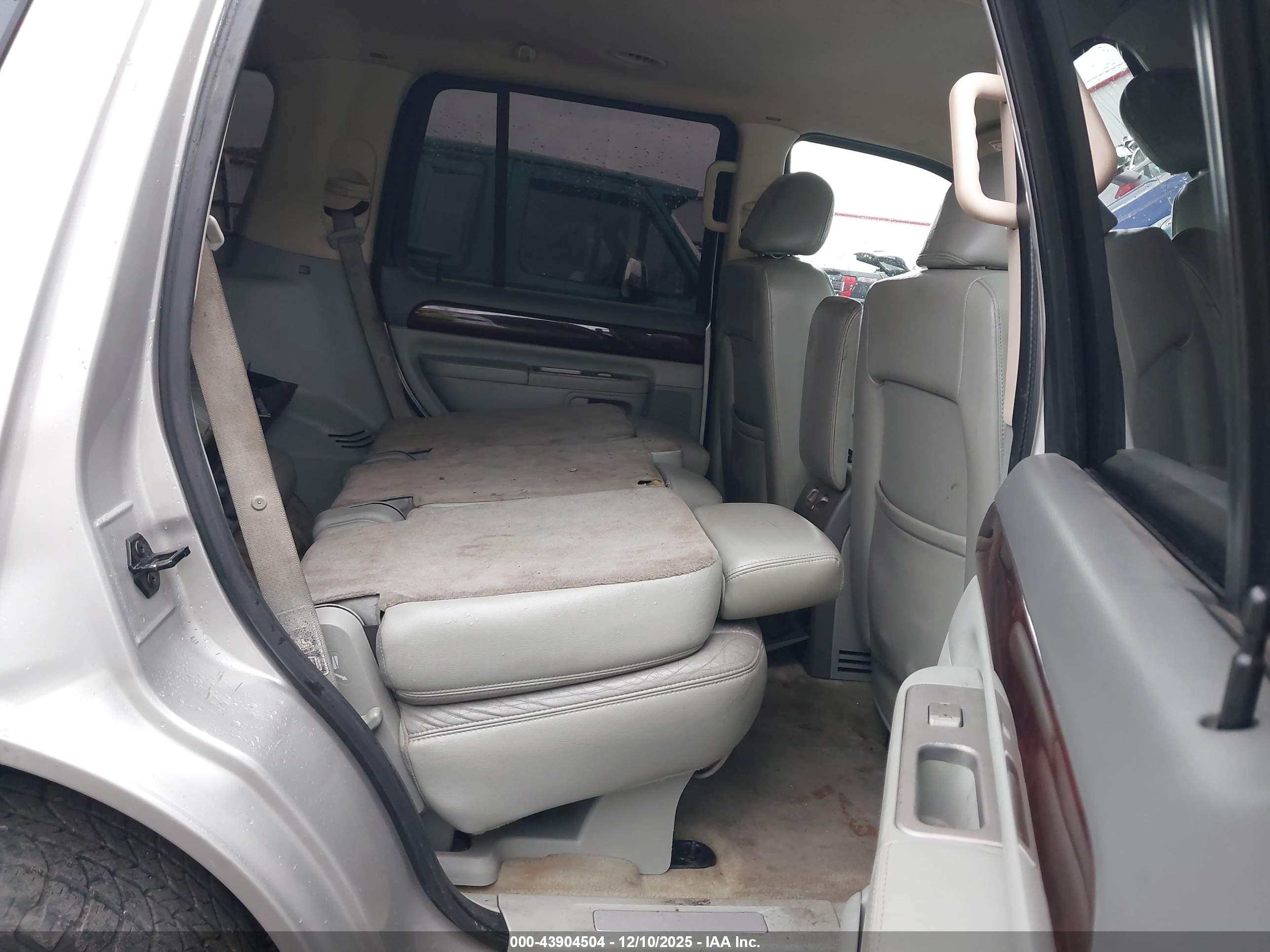 LINCOLN AVIATOR image 8