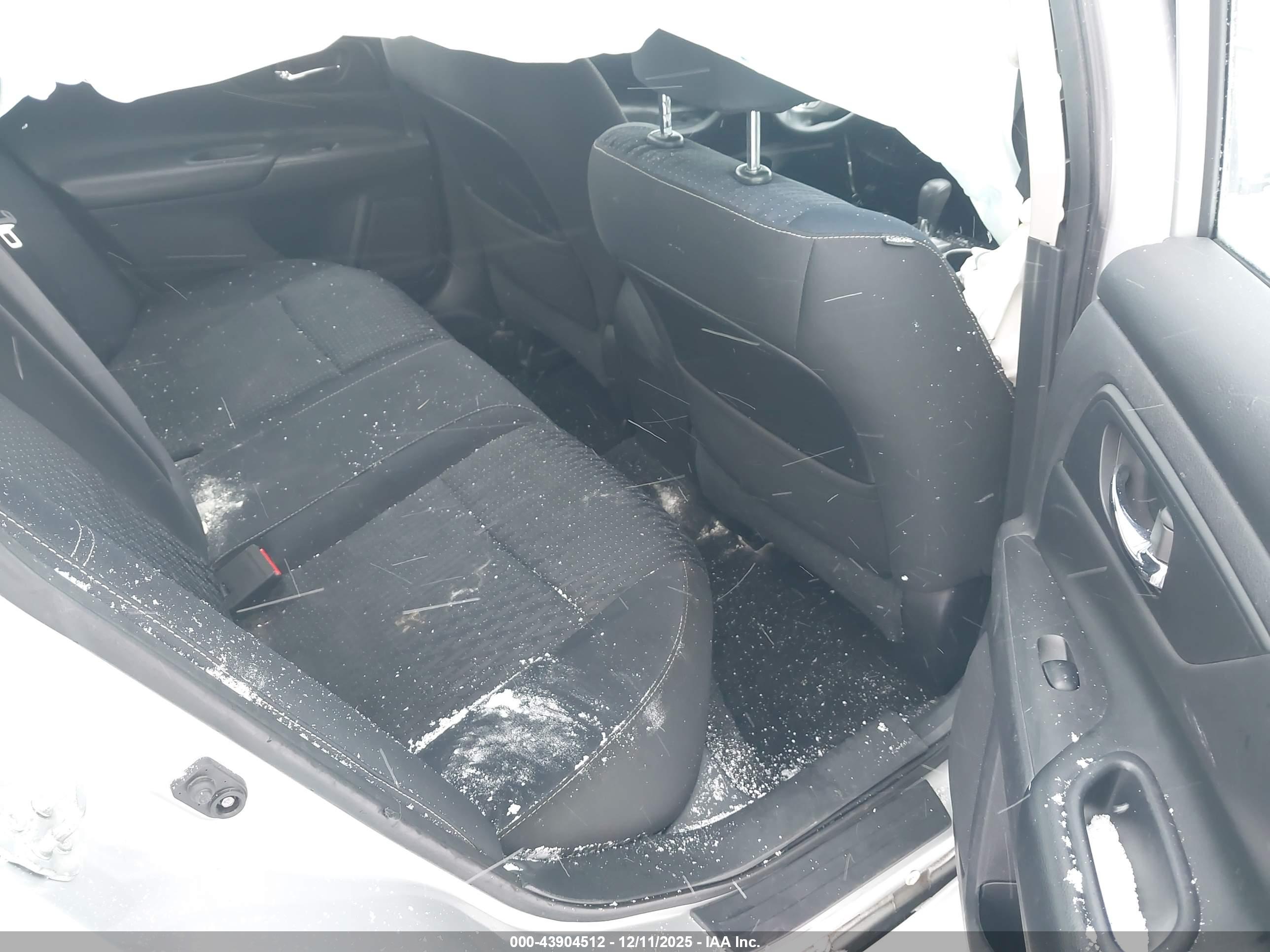 NISSAN ALTIMA image 8