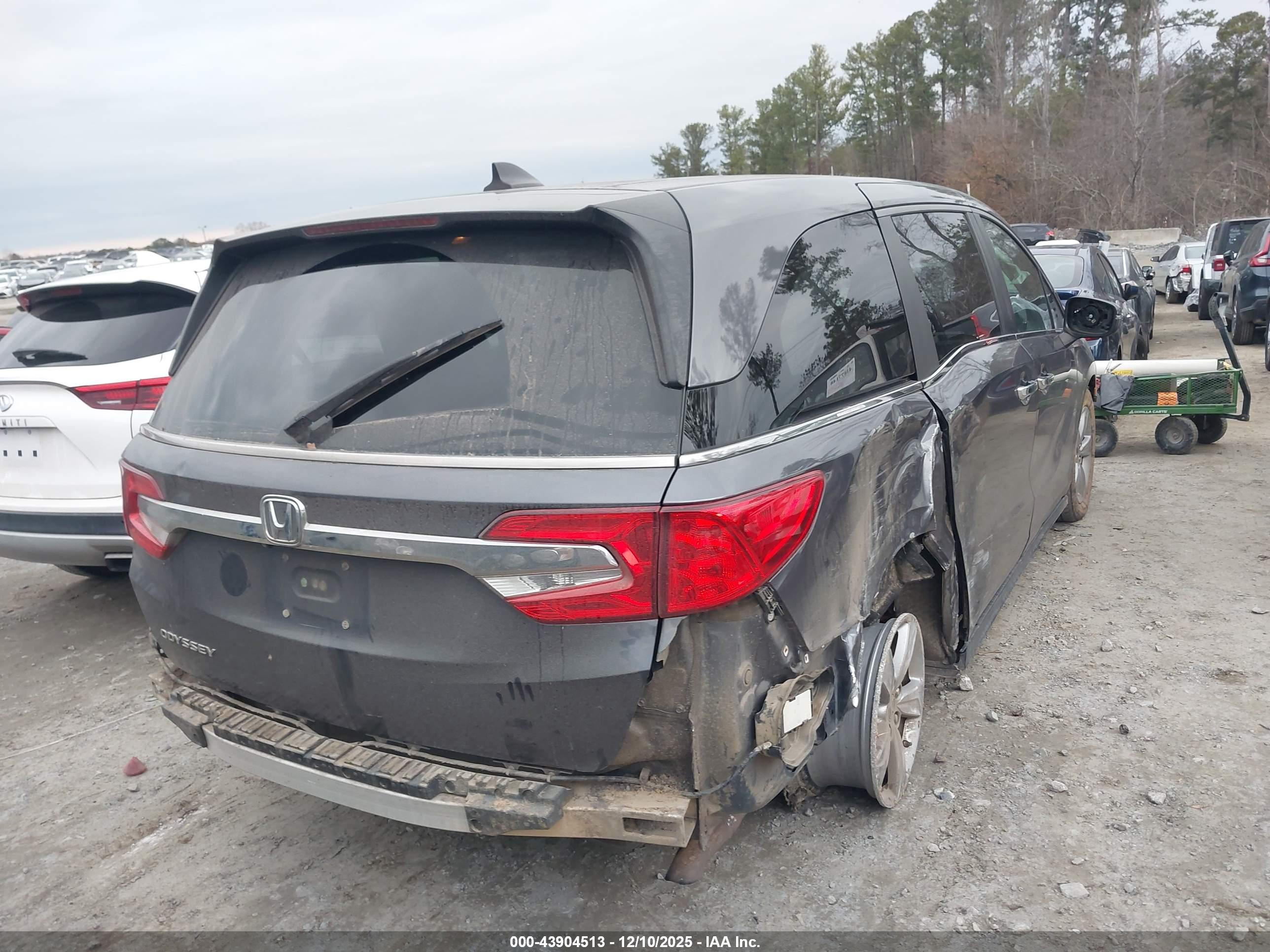 HONDA ODYSSEY image 4