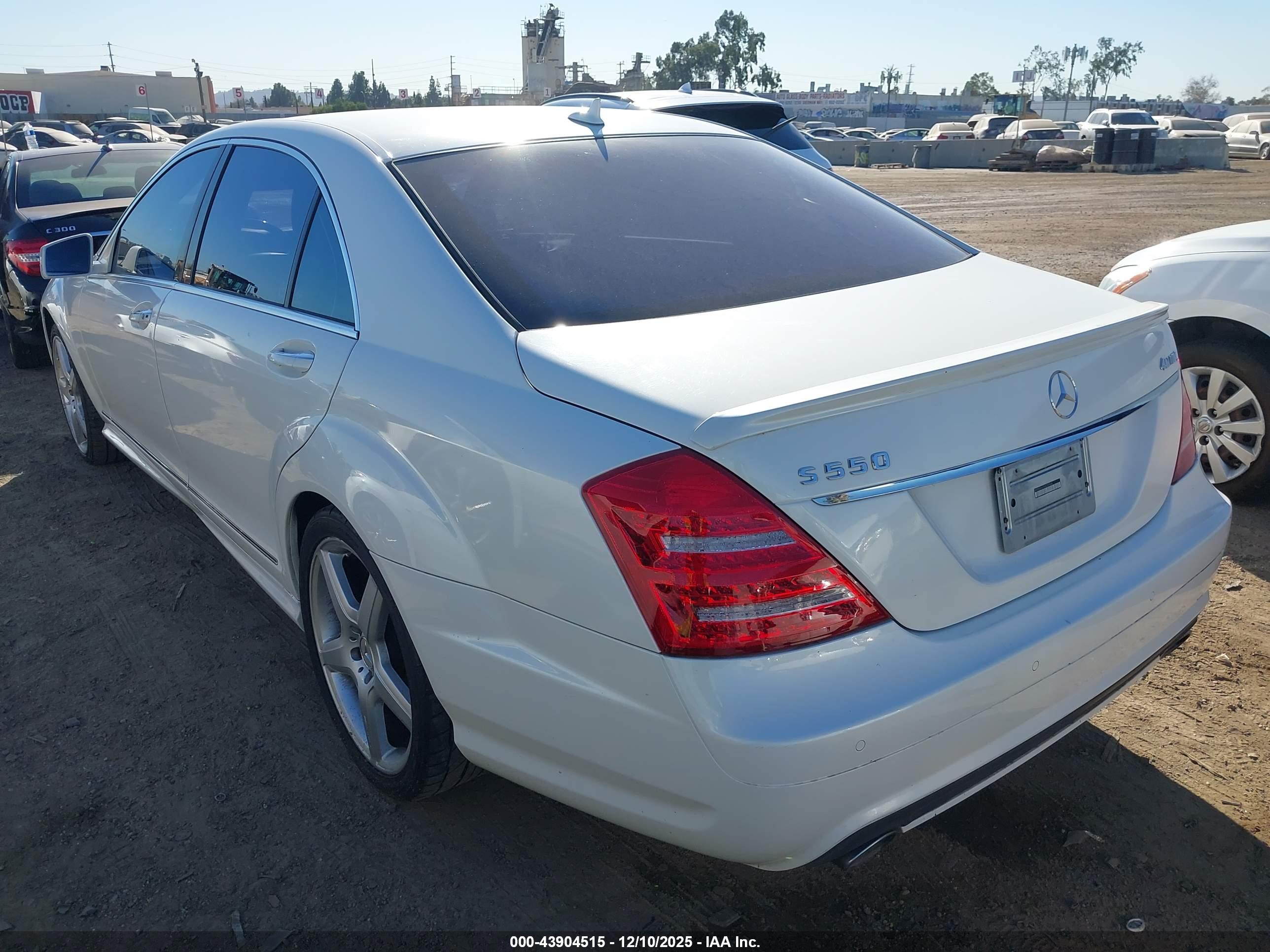 MERCEDES-BENZ S image 3