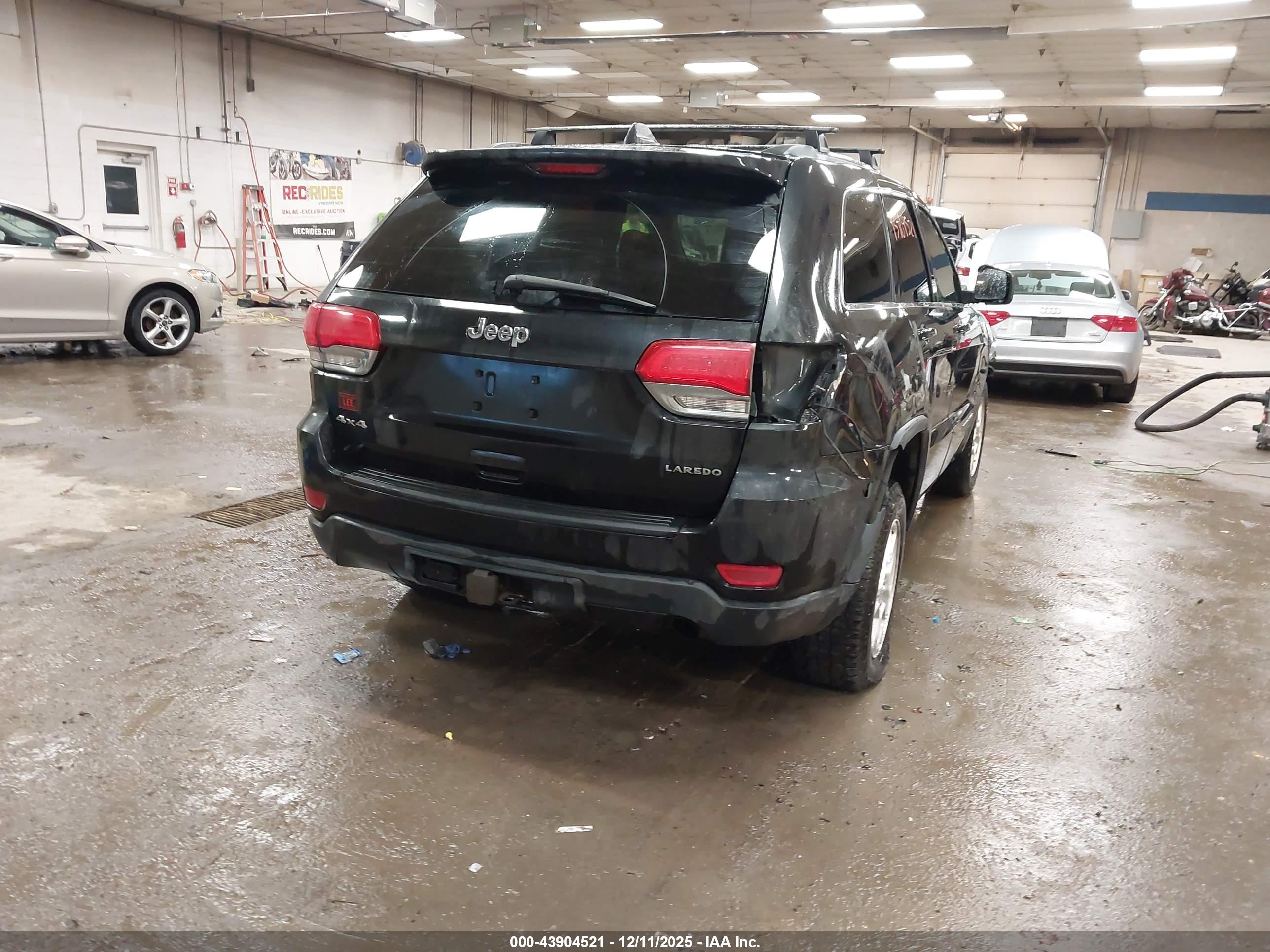 JEEP GRAND image 4