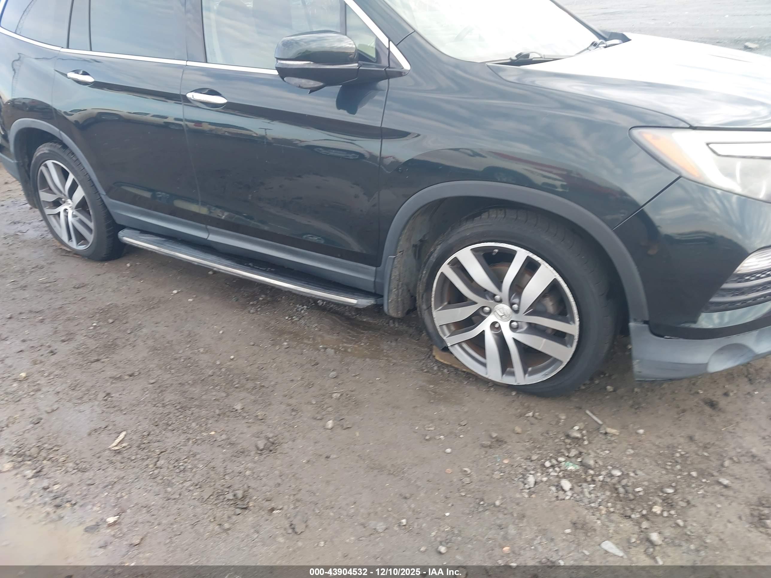 HONDA PILOT image 6
