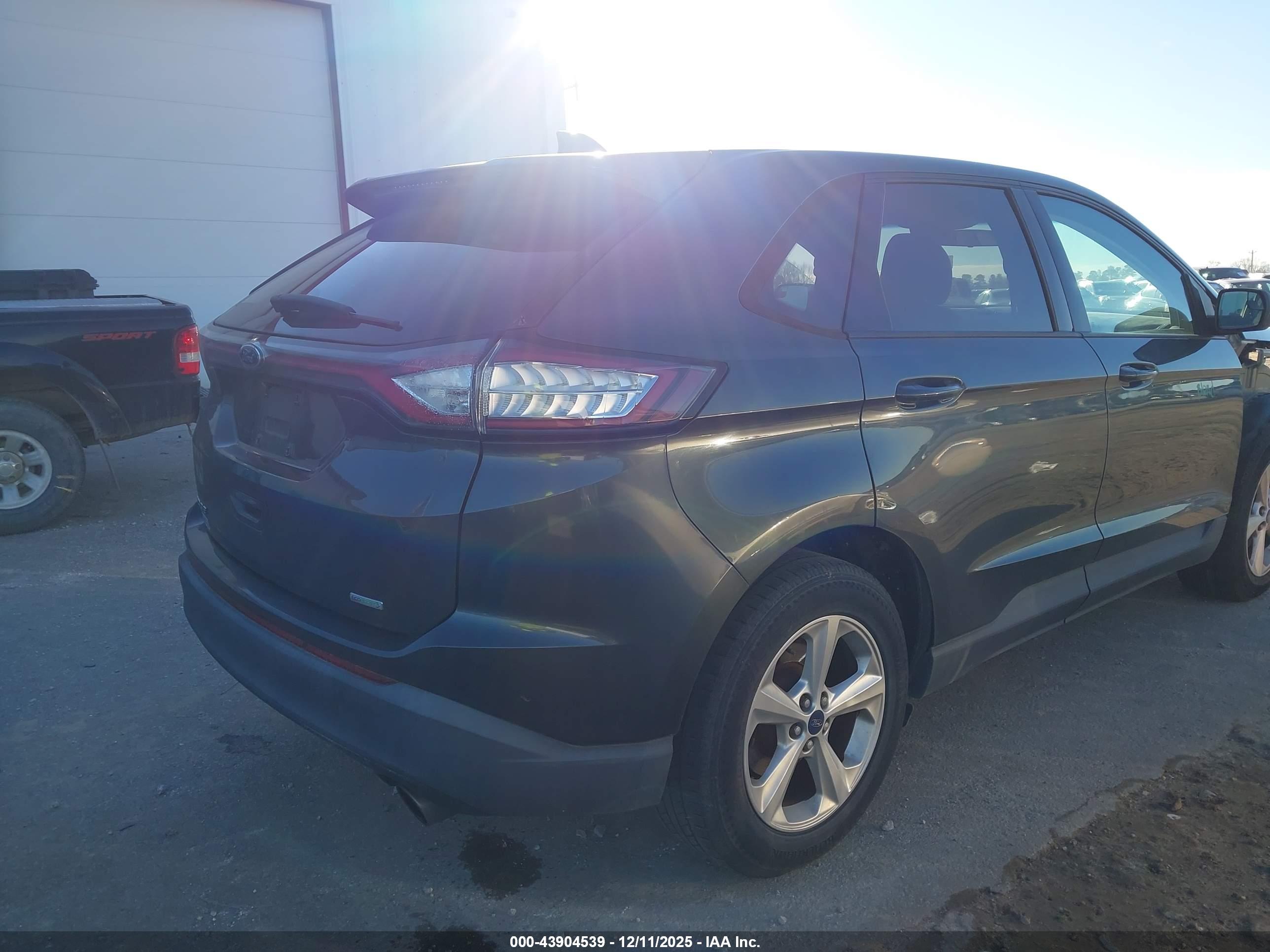 FORD EDGE image 4