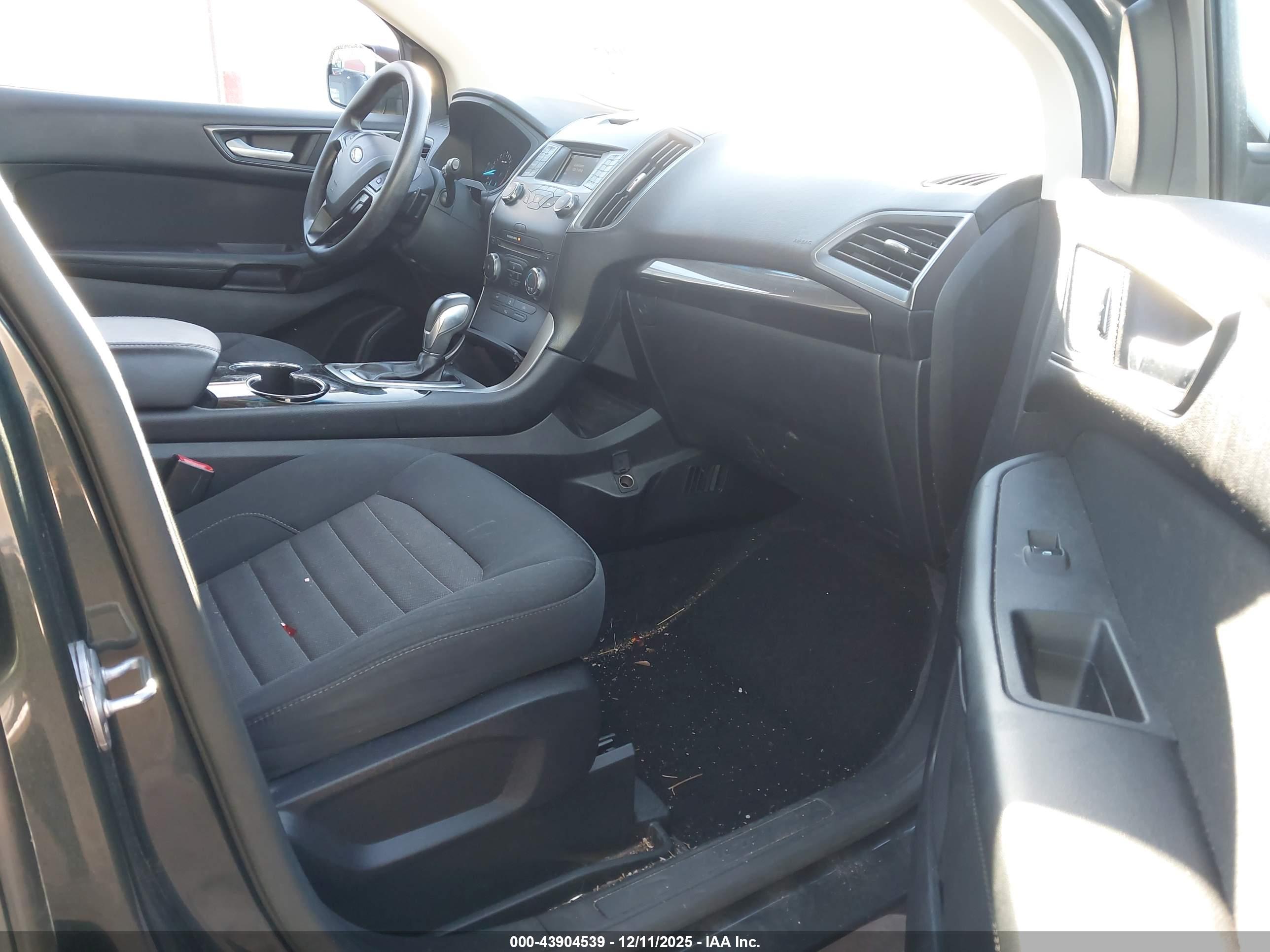 FORD EDGE image 5