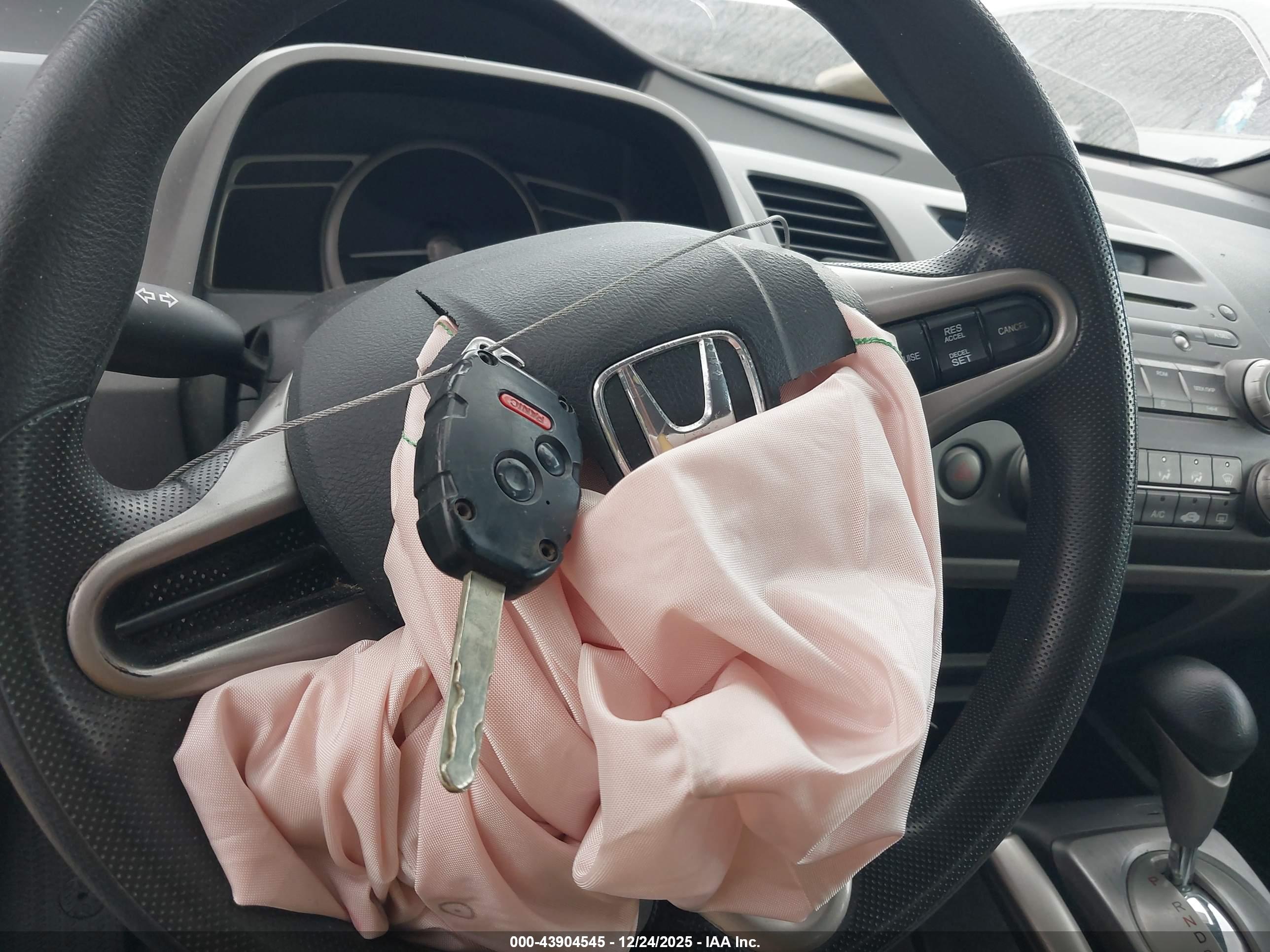 HONDA CIVIC image 11