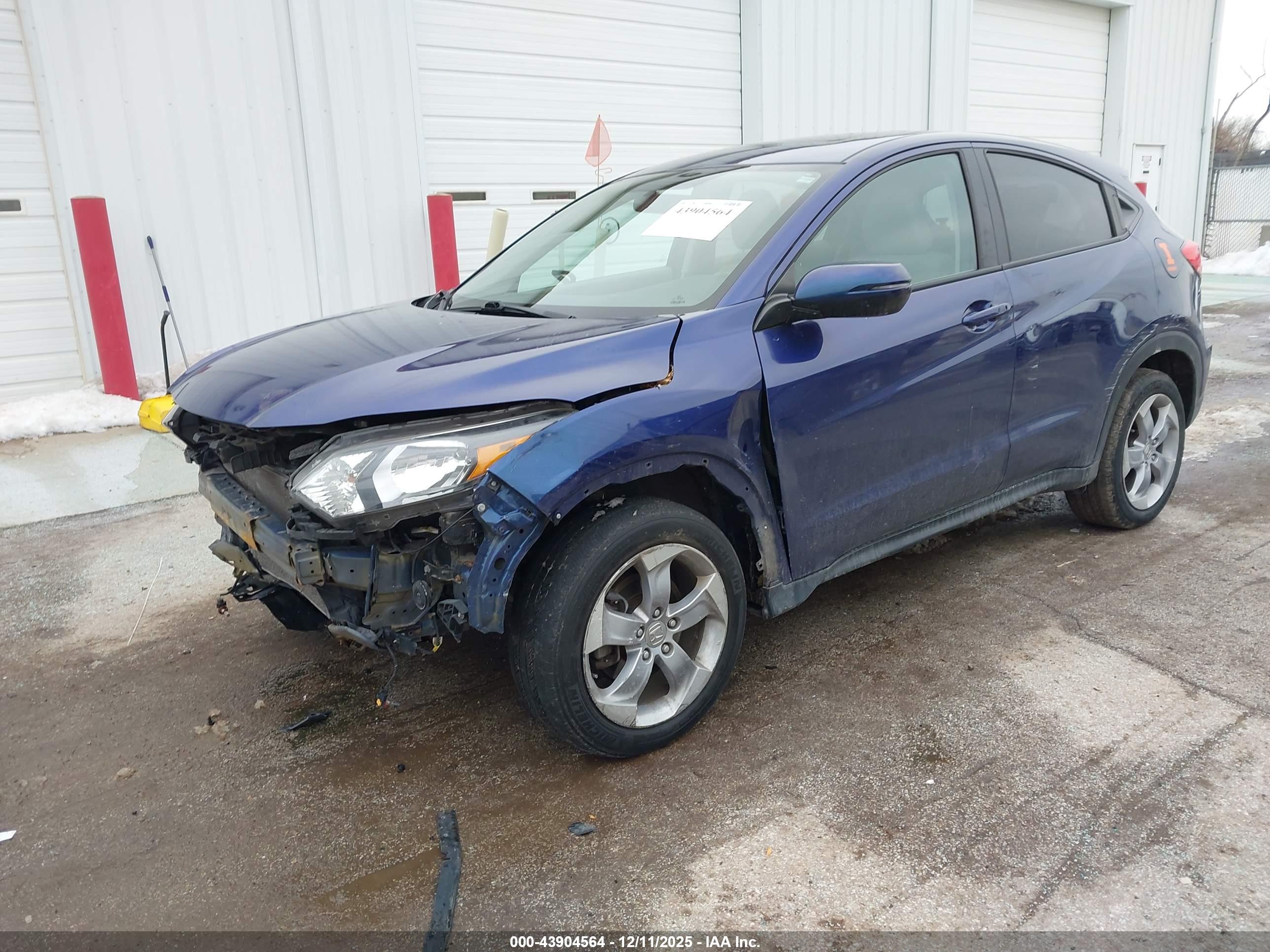 HONDA HR-V image 2