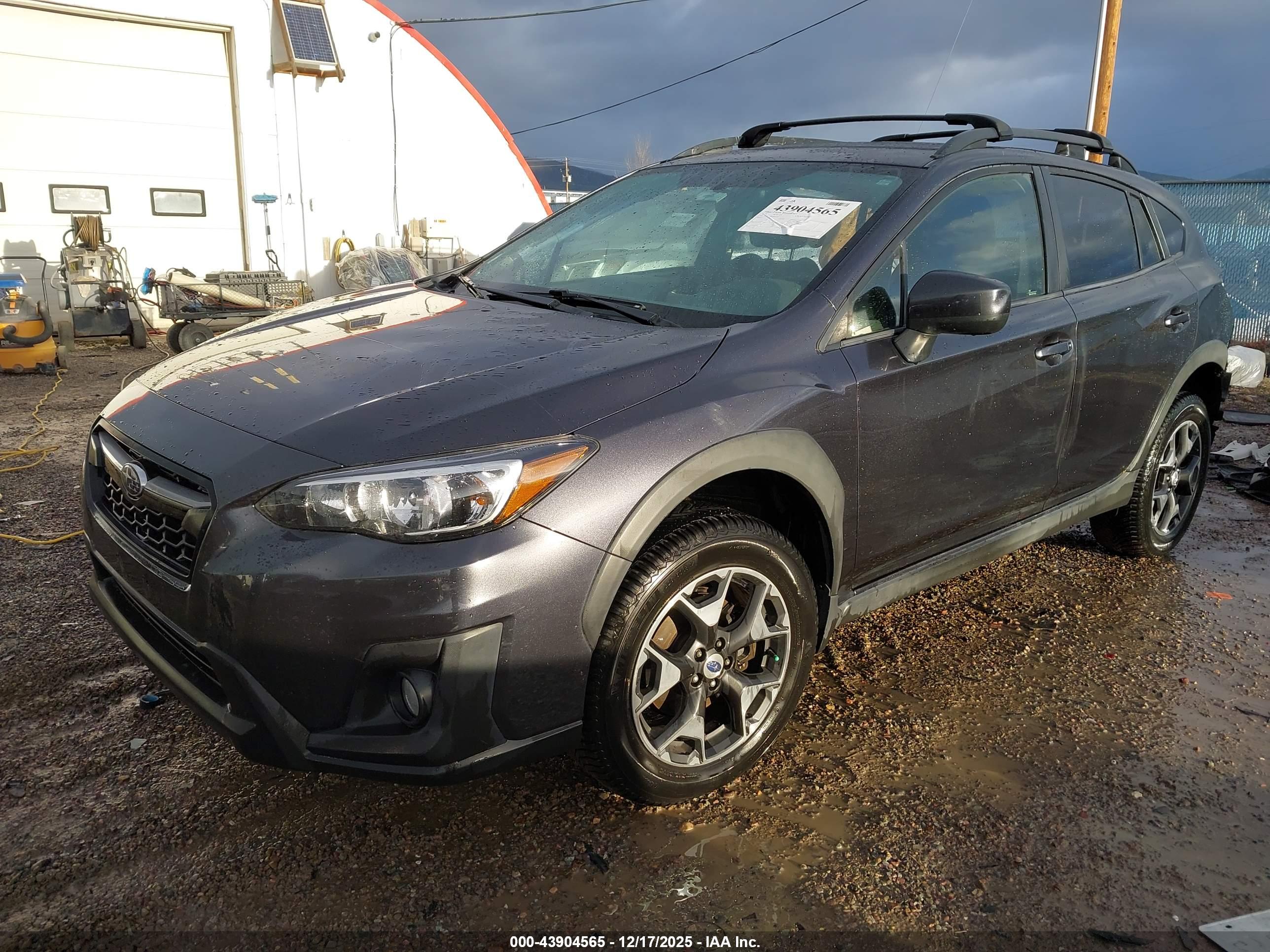SUBARU CROSSTREK image 2