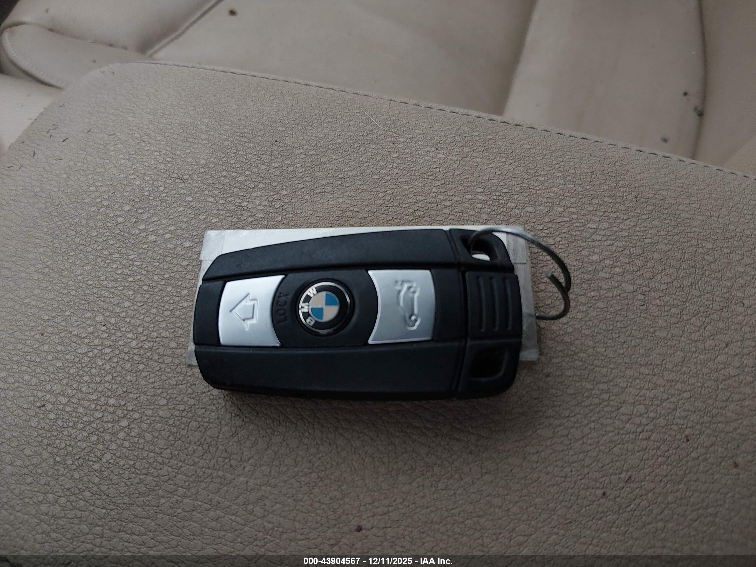 BMW X1 image 11
