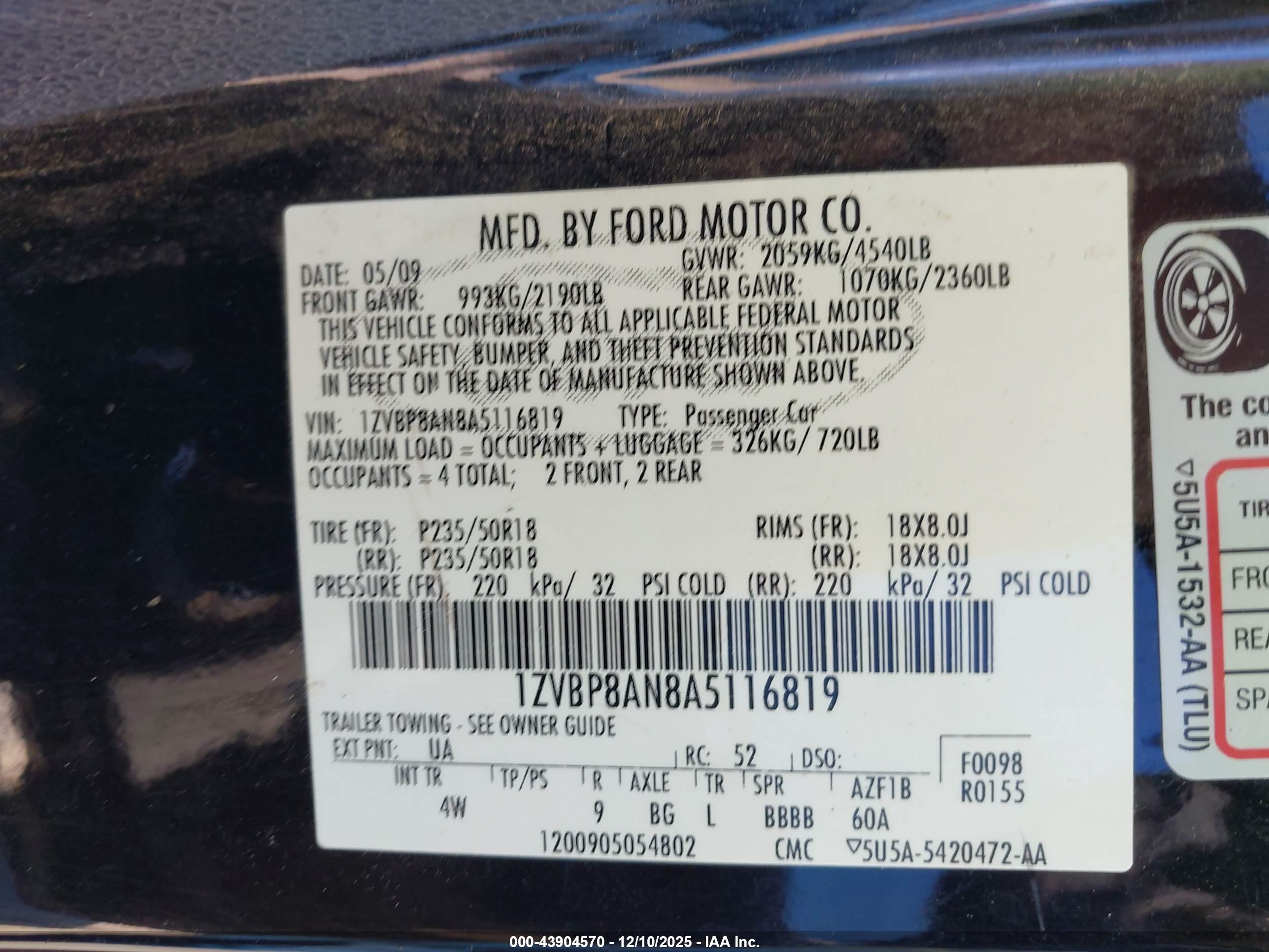 FORD MUSTANG image 9