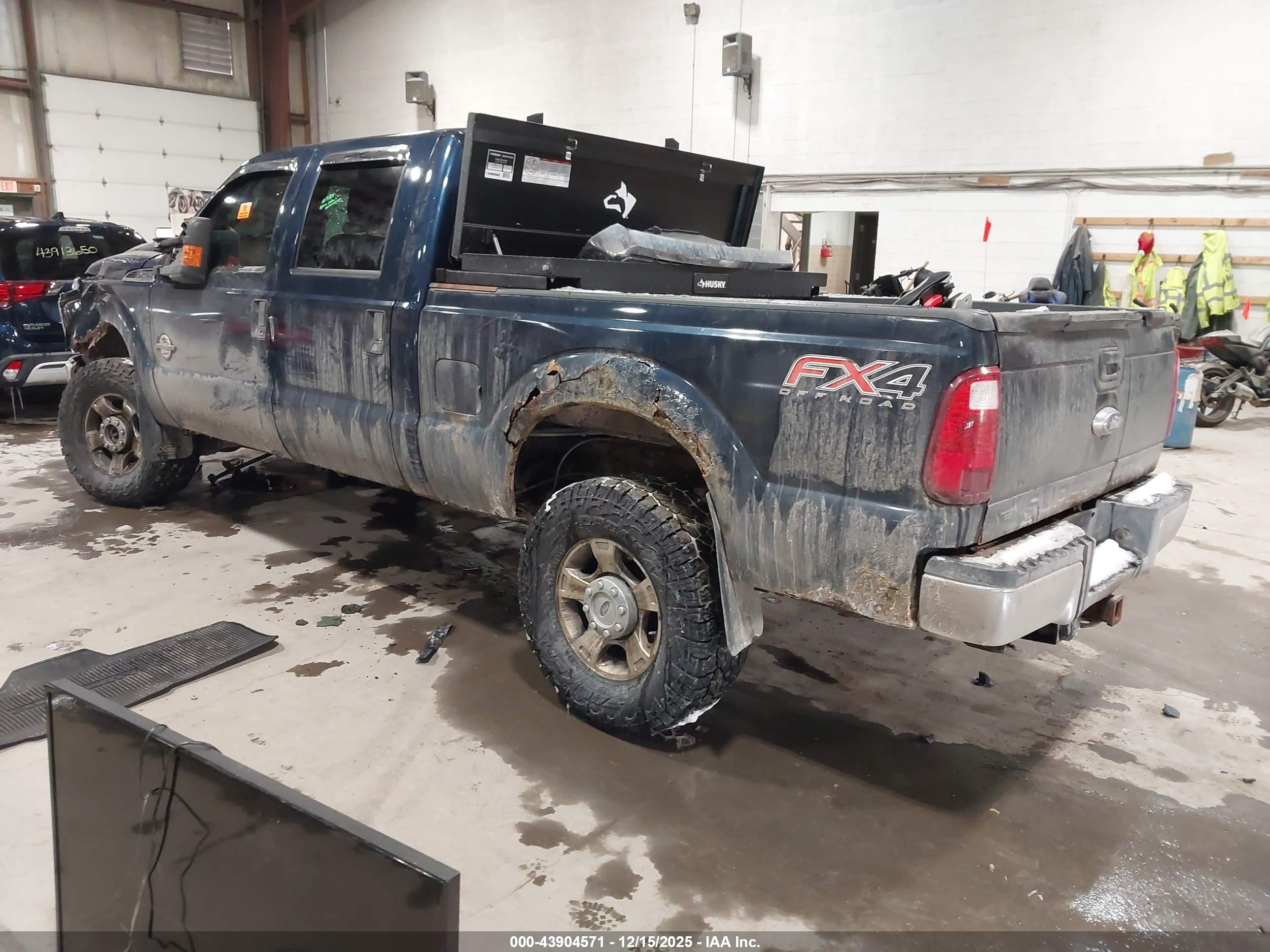 FORD F-250 image 3