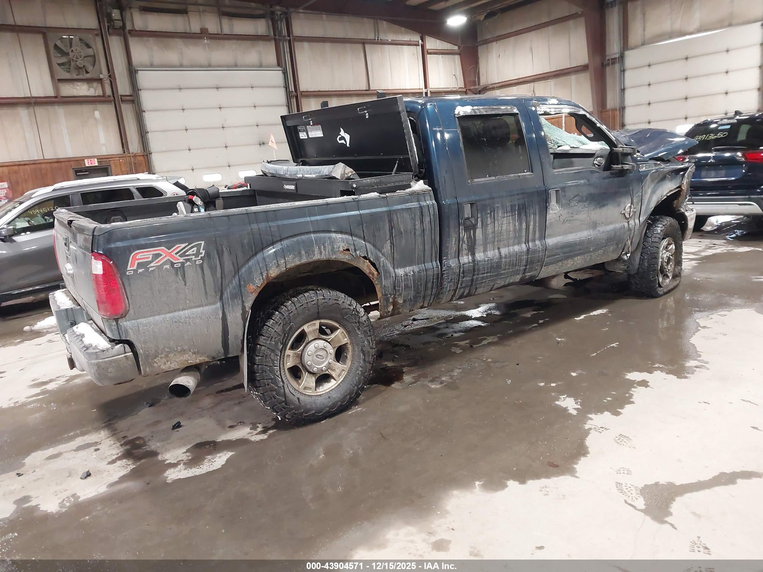 FORD F-250 image 4