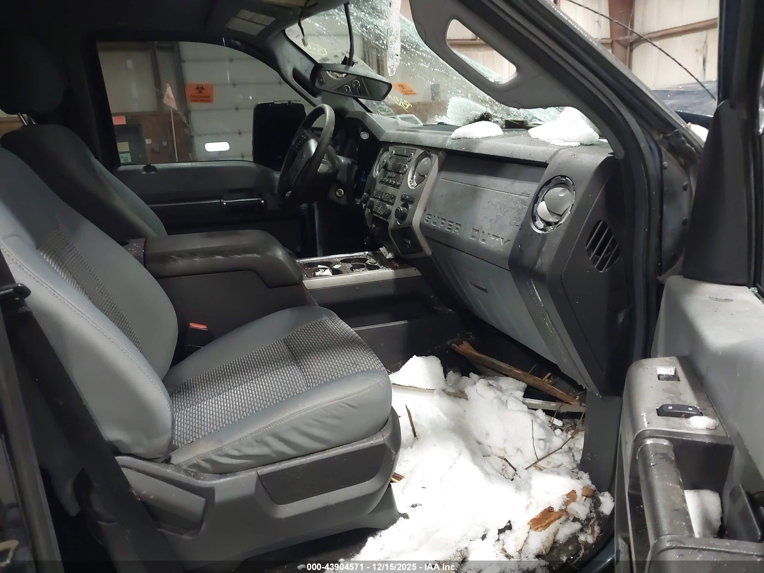 FORD F-250 image 5