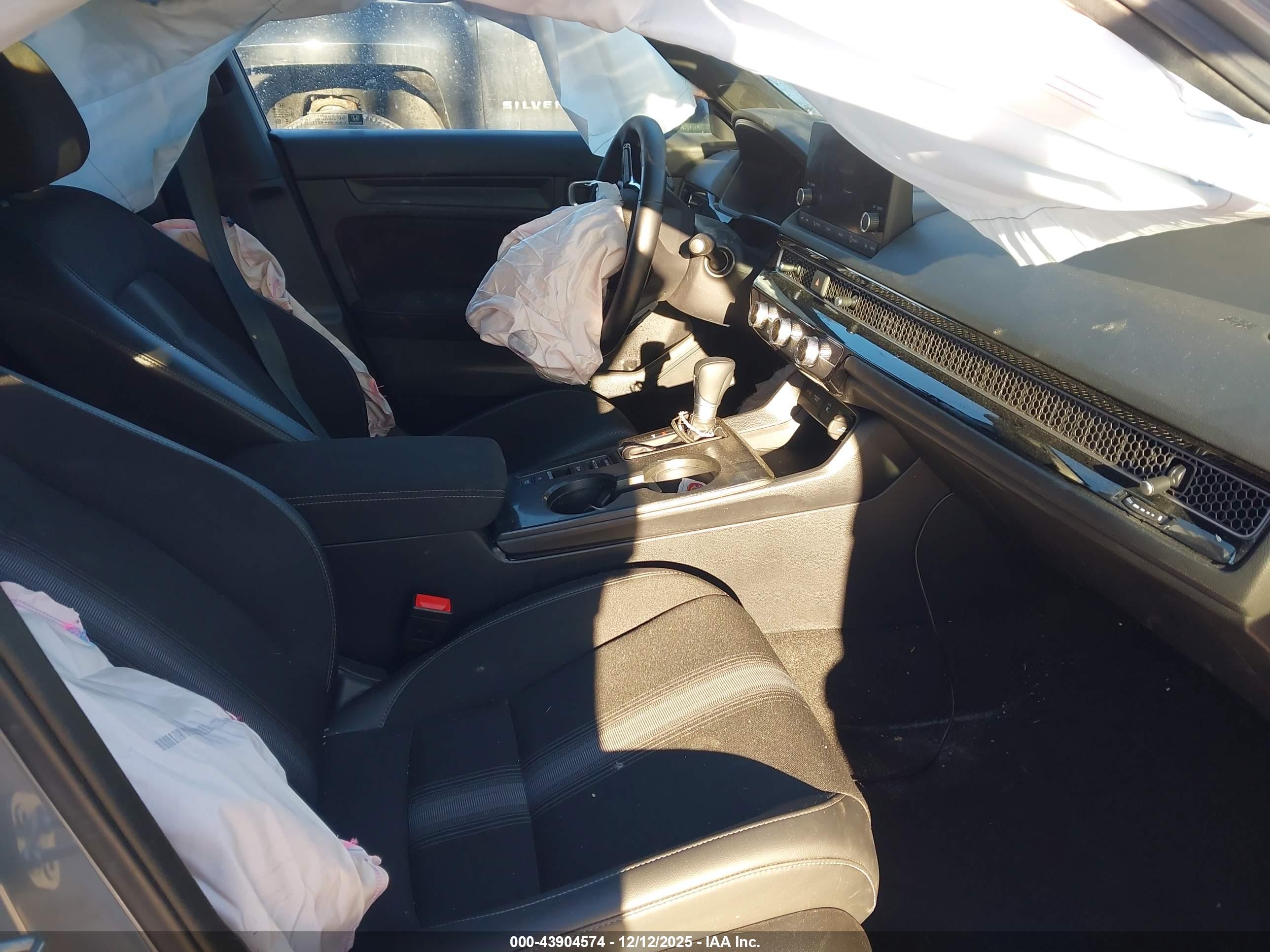 HONDA CIVIC image 5