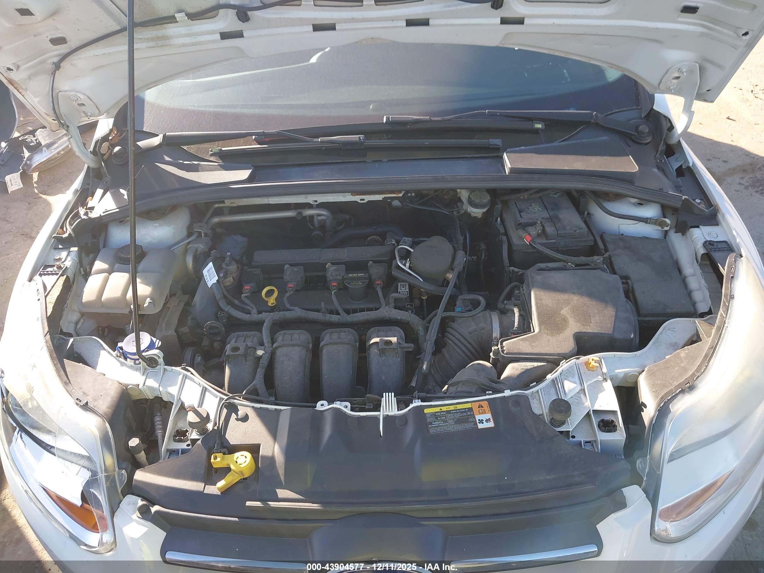 FORD FOCUS image 10