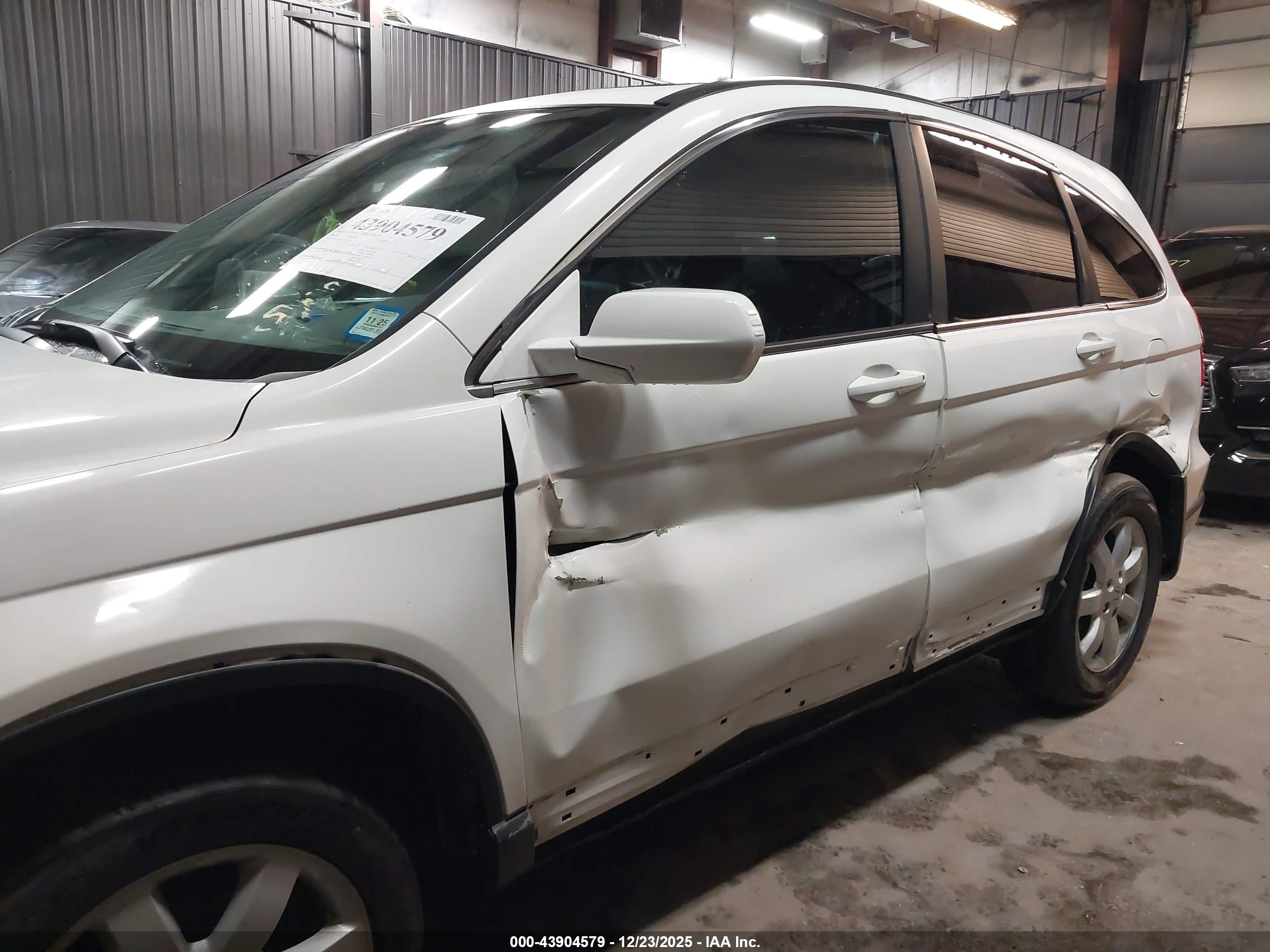 HONDA CR-V image 6