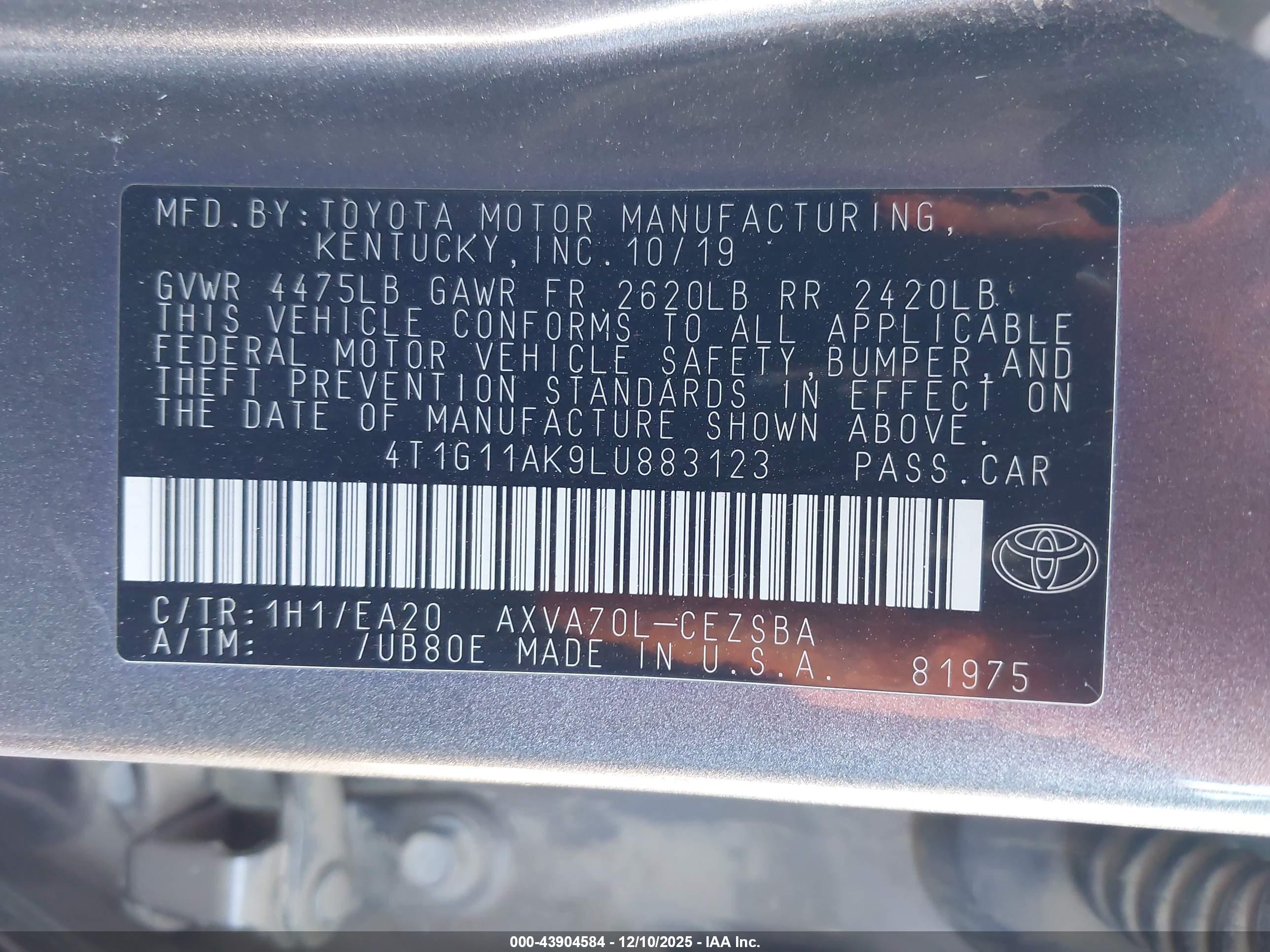TOYOTA CAMRY image 9