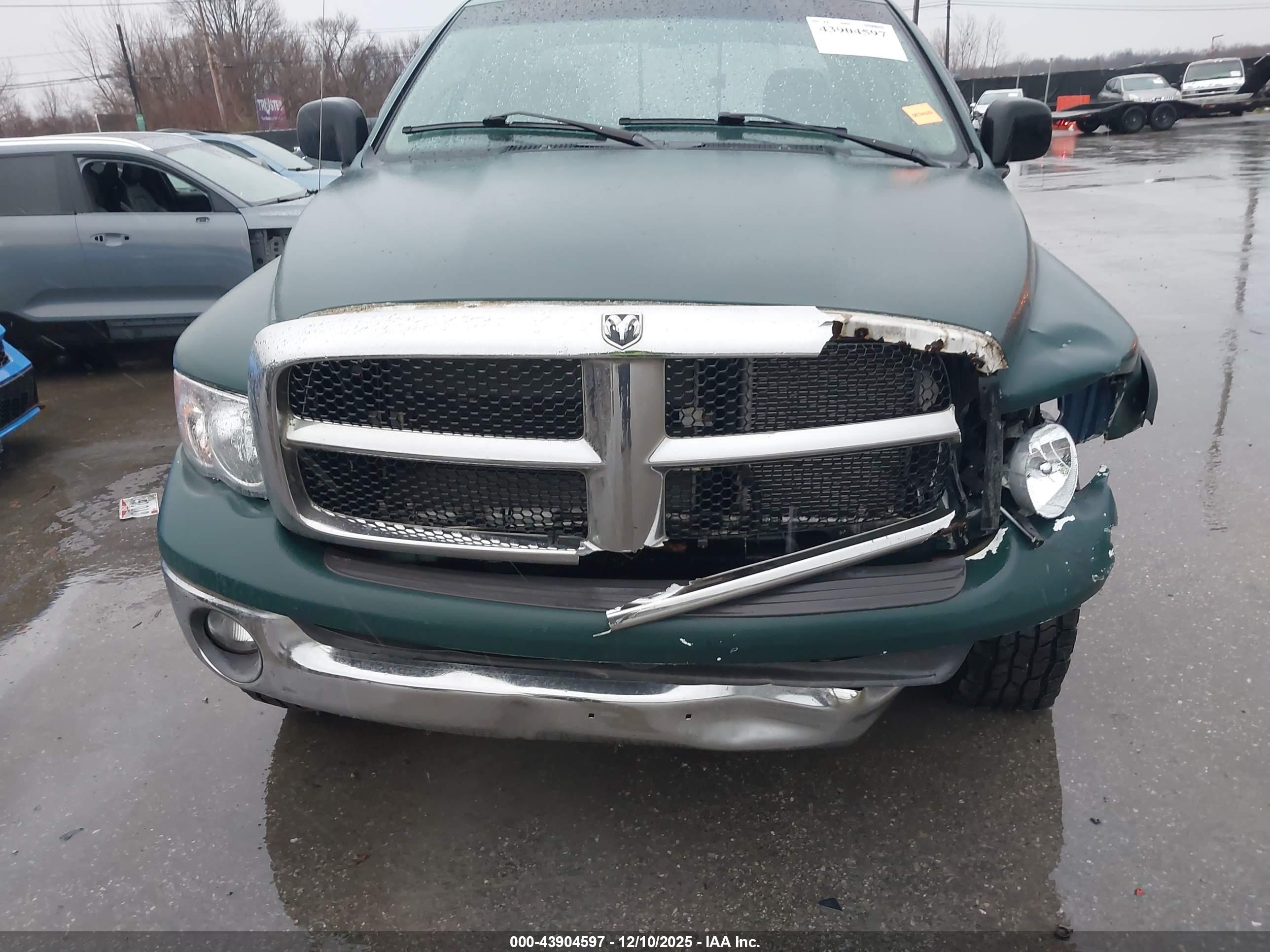 DODGE RAM image 6