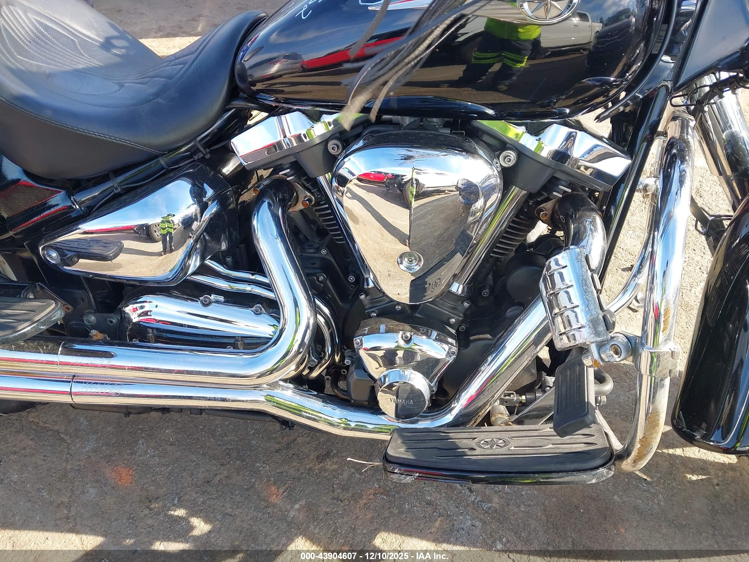 YAMAHA XV1700 image 8