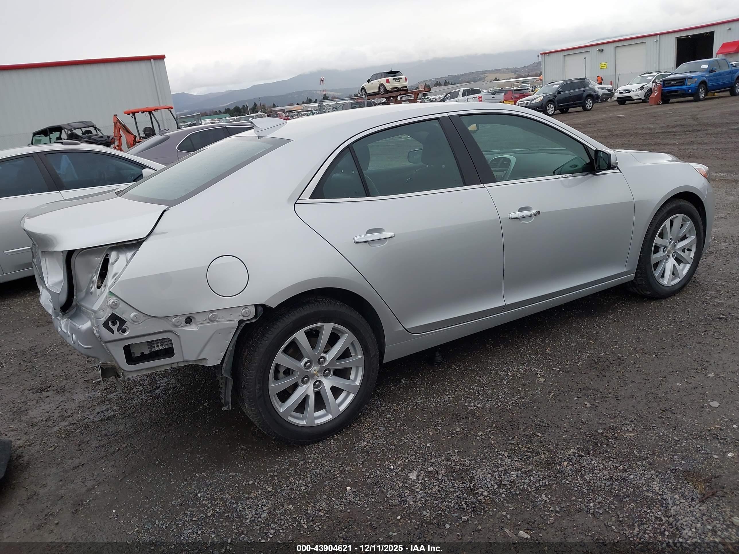 CHEVROLET MALIBU image 4