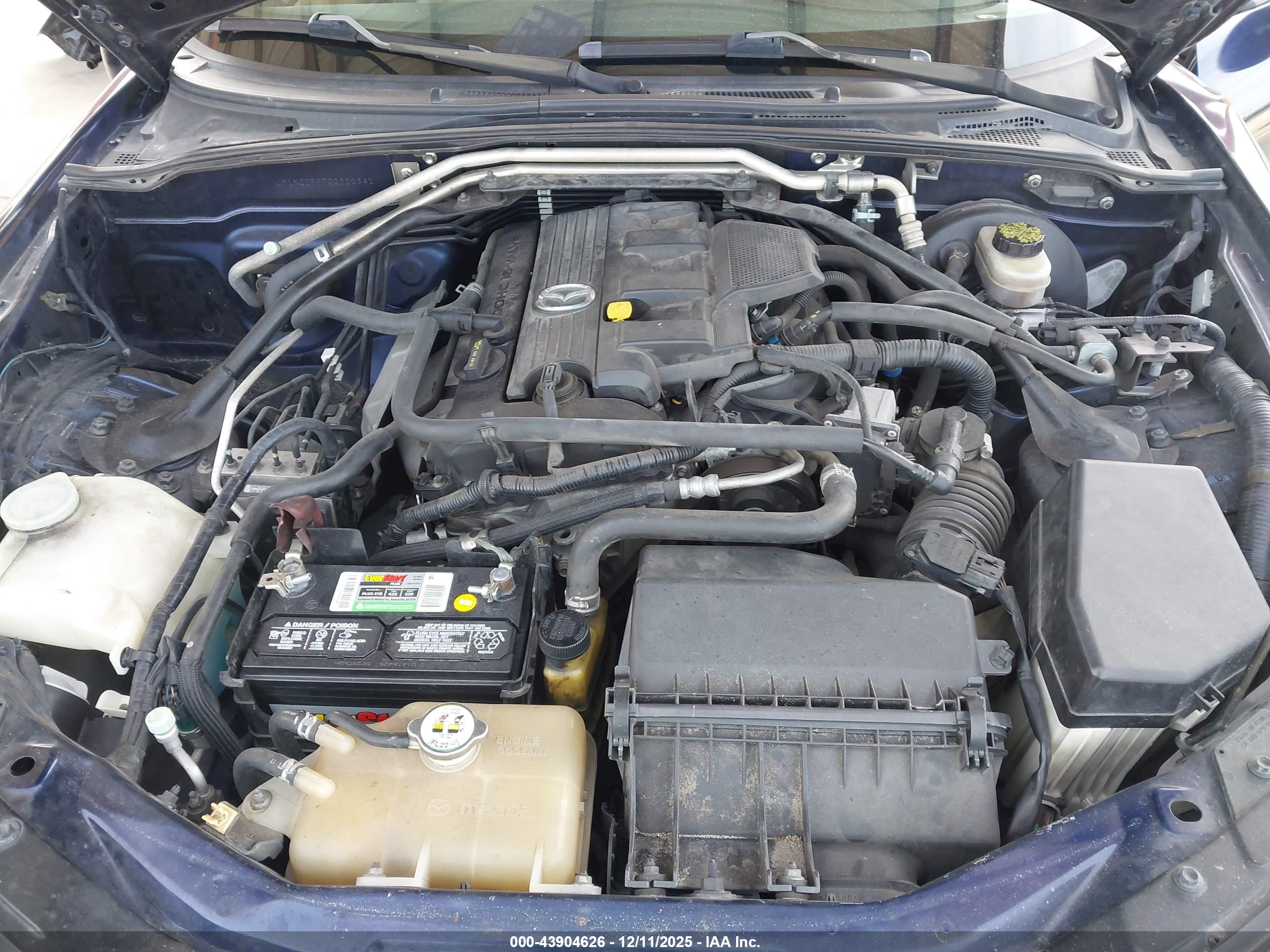 MAZDA MX-5 image 10