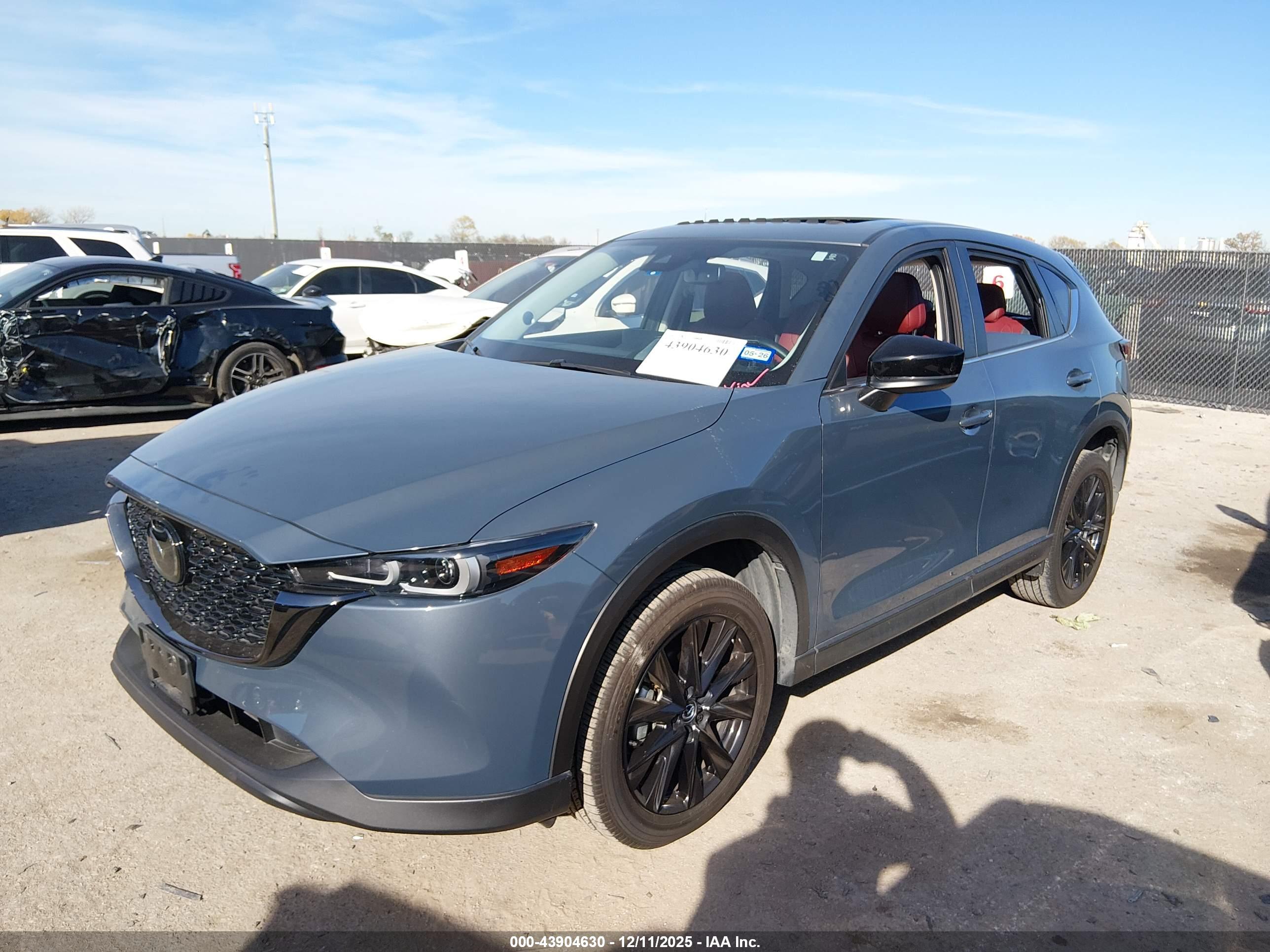 MAZDA CX-5 image 2
