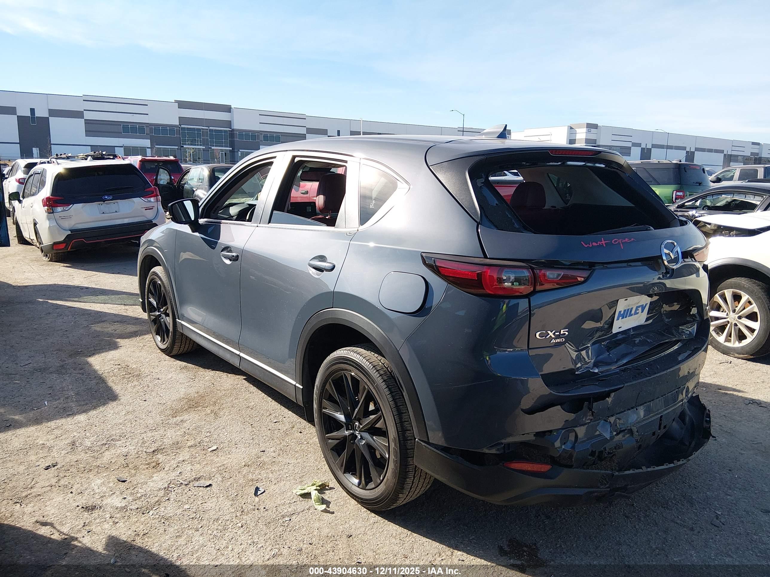 MAZDA CX-5 image 3
