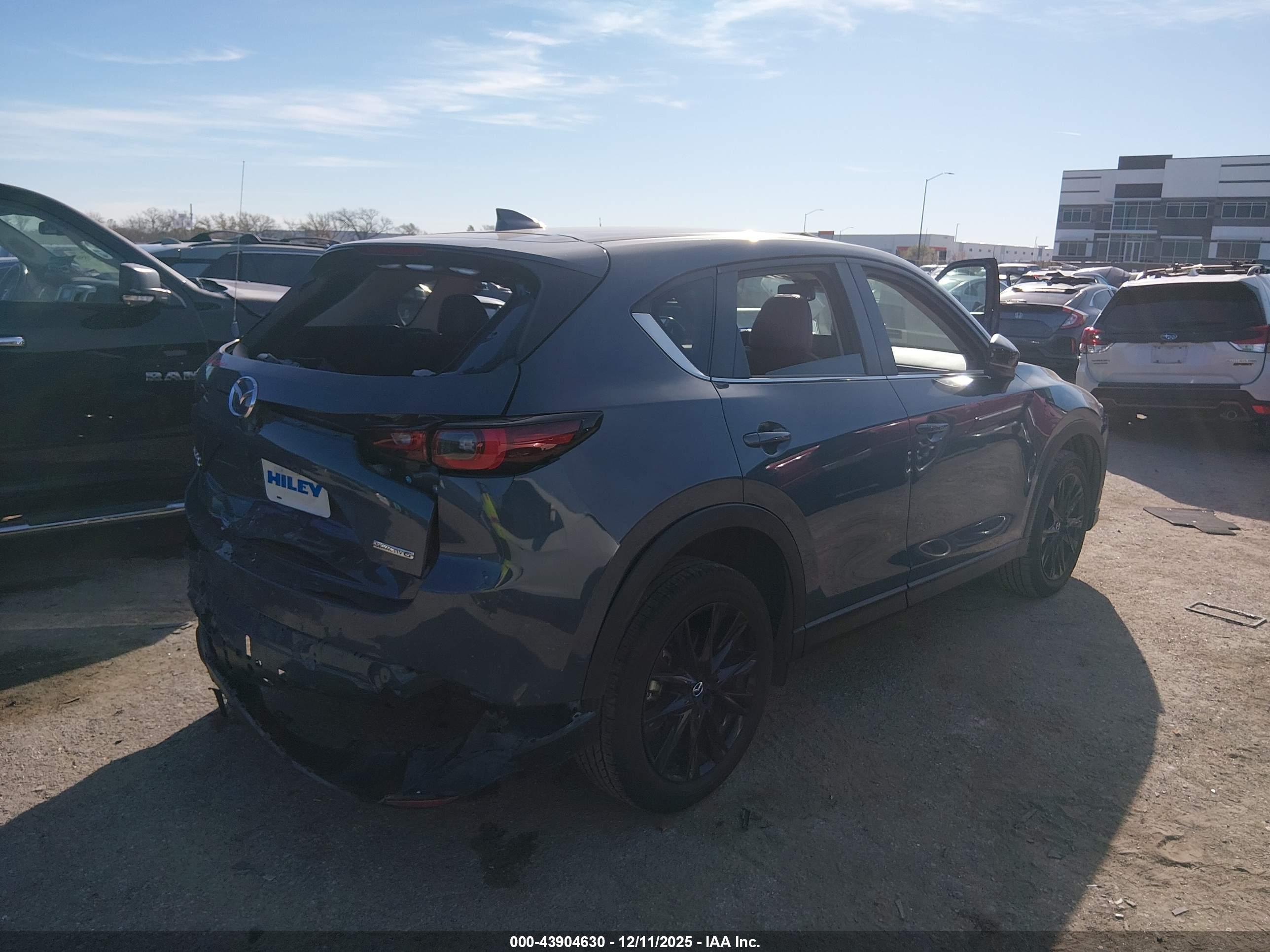 MAZDA CX-5 image 4