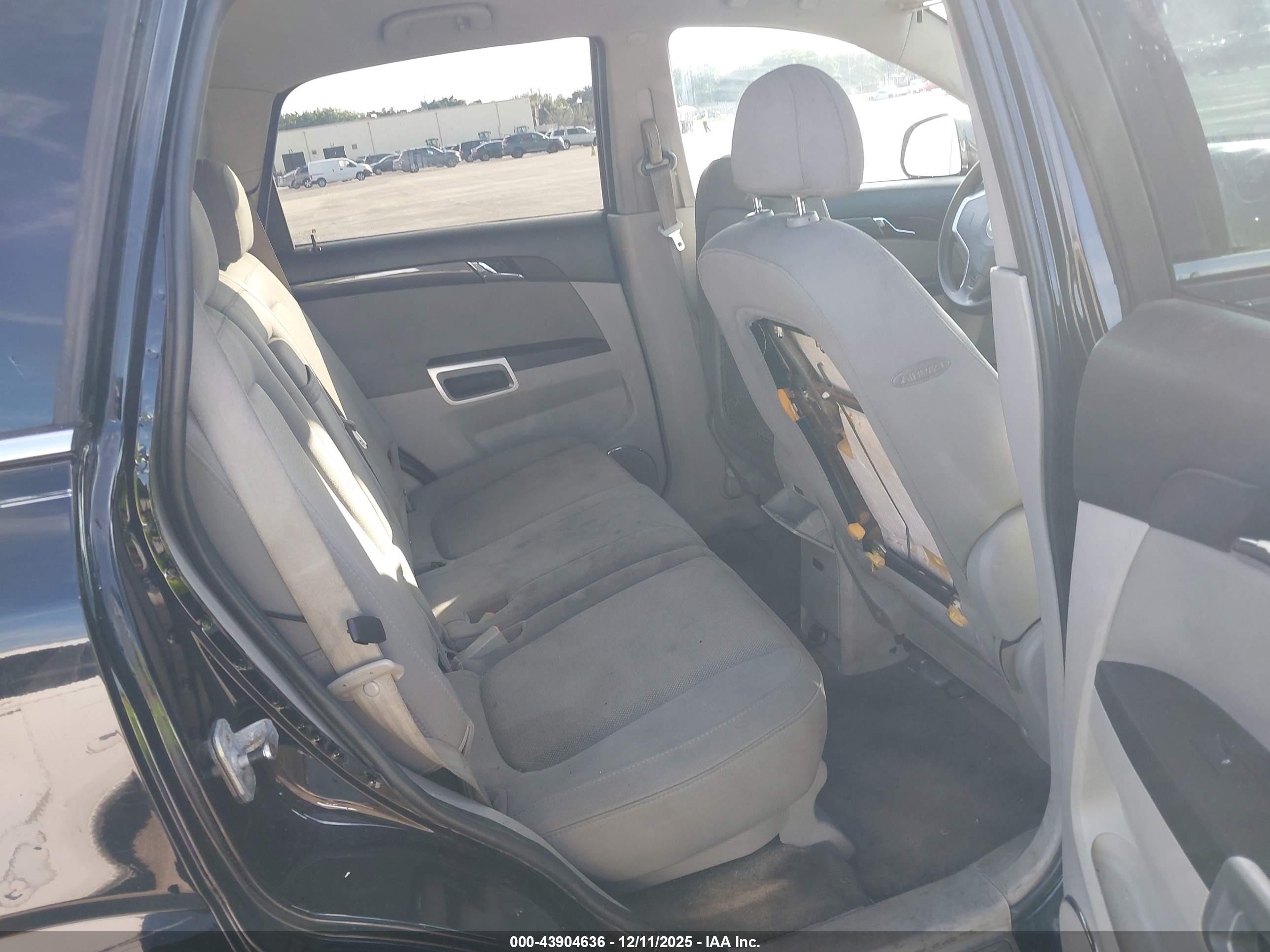 SATURN VUE image 8