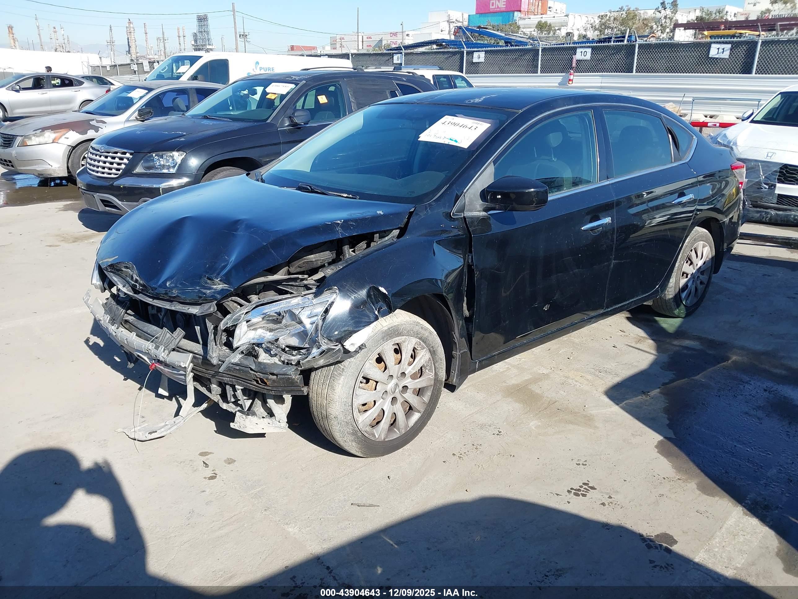 NISSAN SENTRA image 2