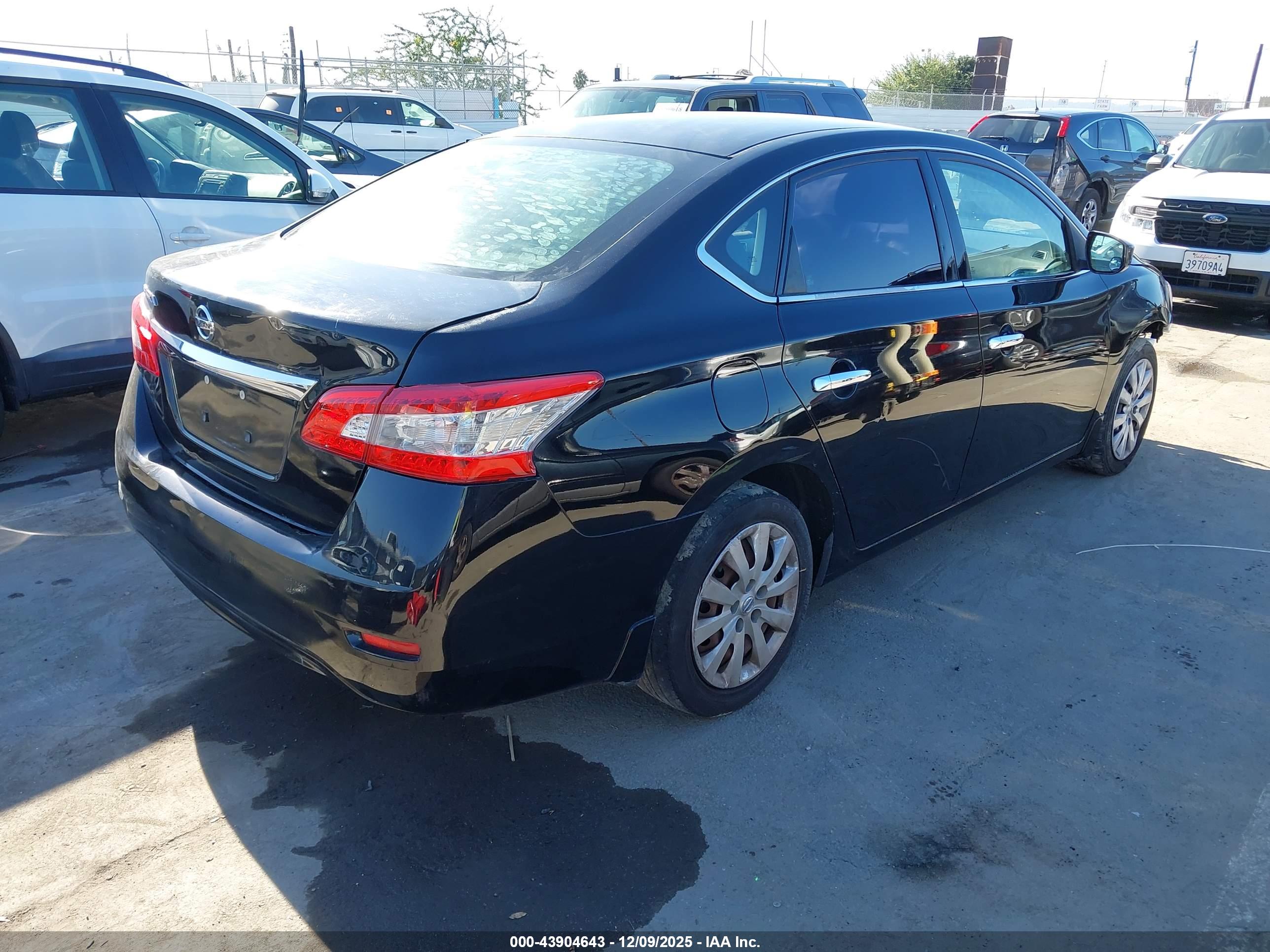 NISSAN SENTRA image 4