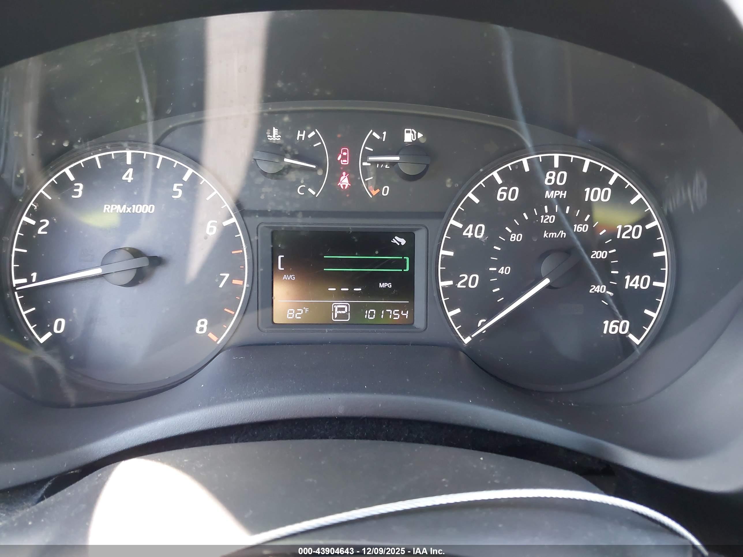 NISSAN SENTRA image 7