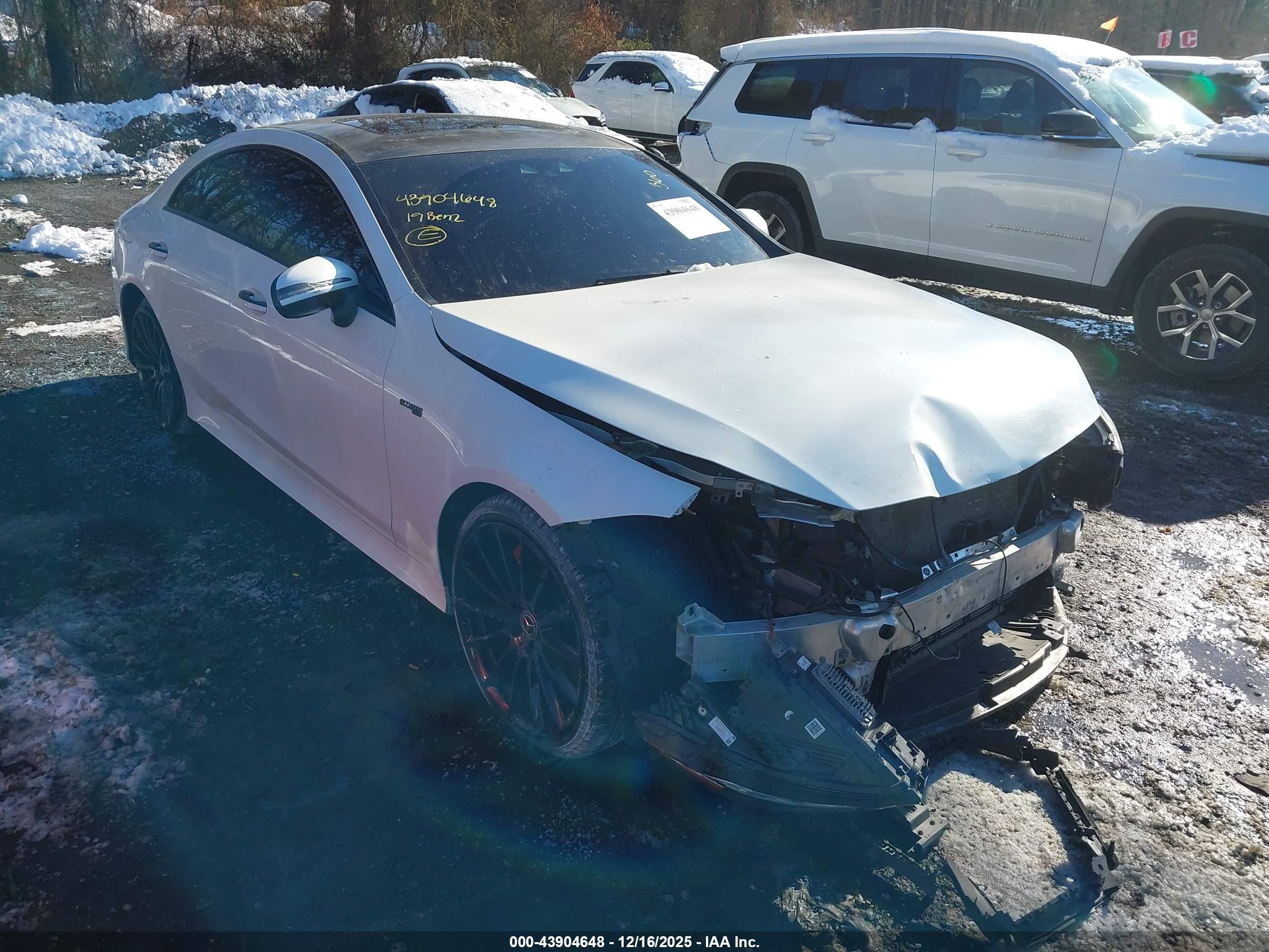 MERCEDES-BENZ CLS image 6
