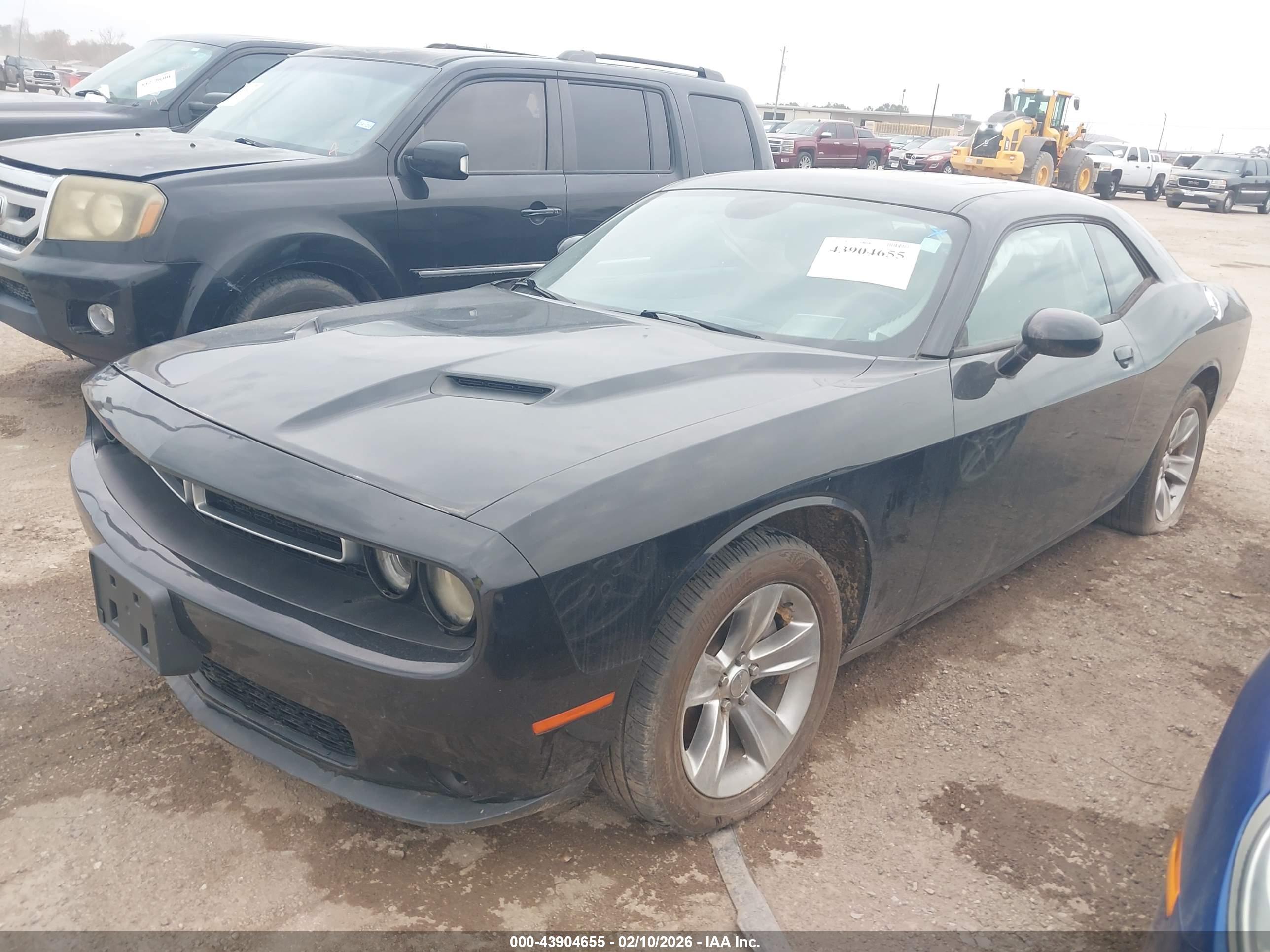 DODGE CHALLENGER image 2