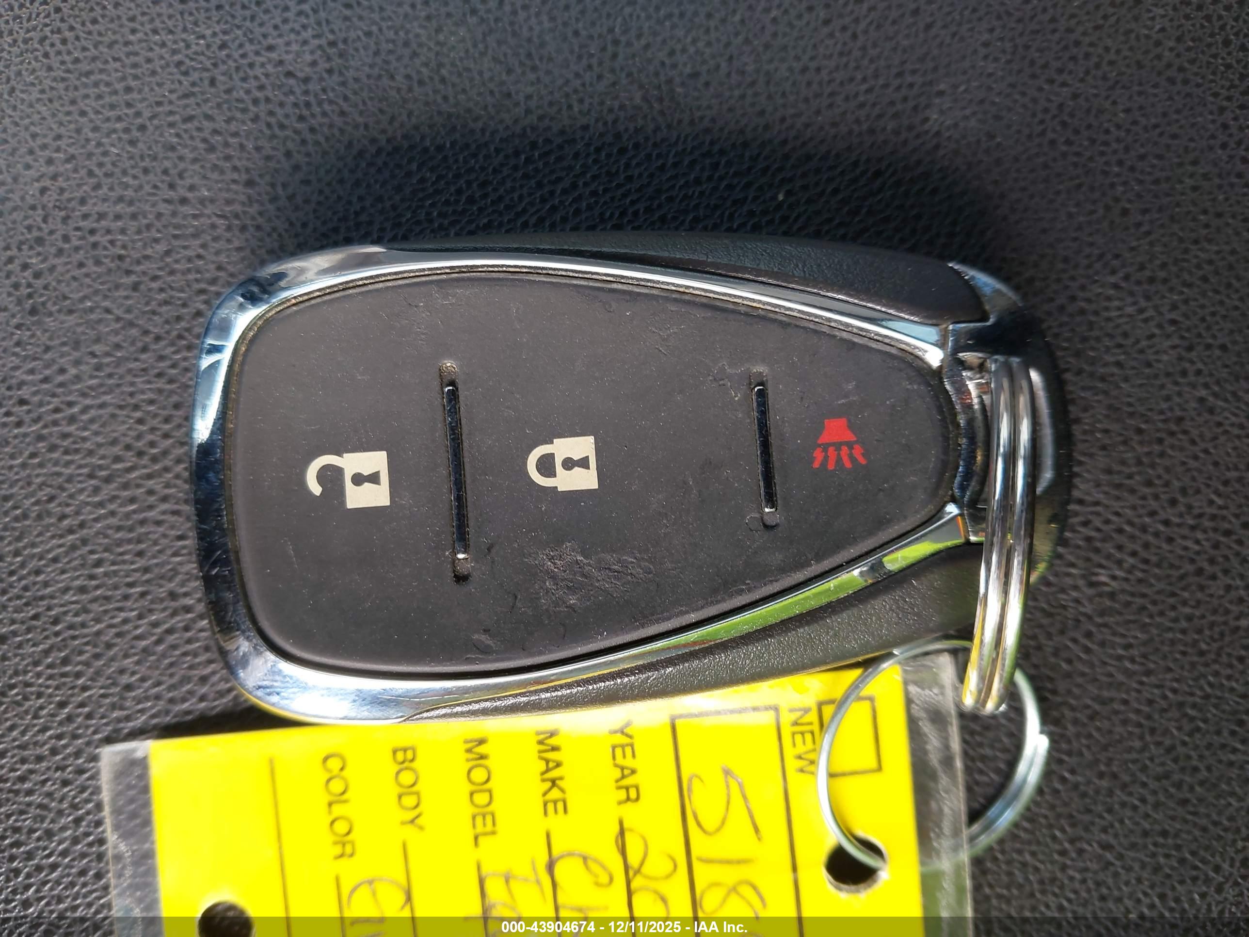 CHEVROLET EQUINOX image 11